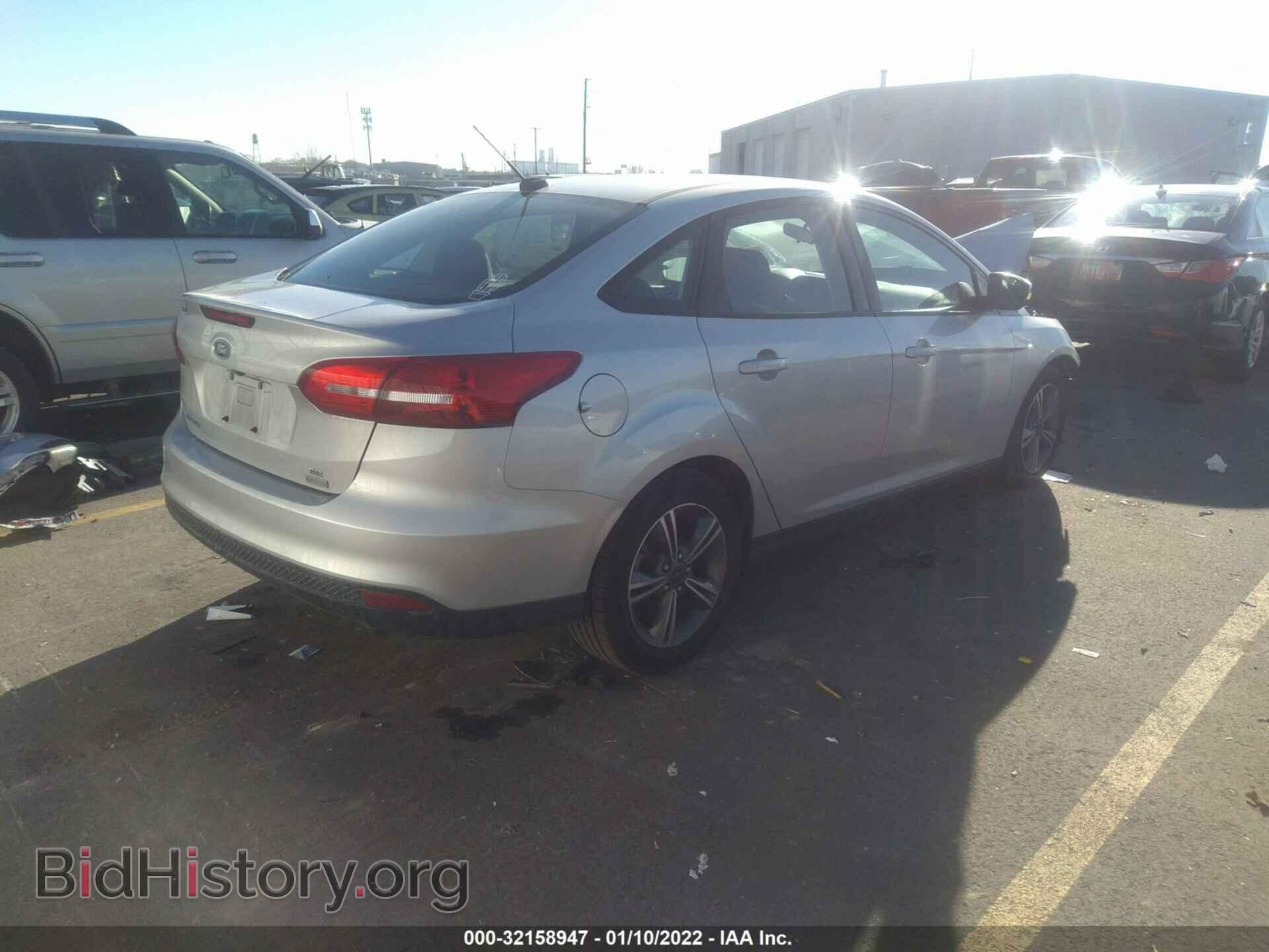 2017 FORD FOCUS - VIN: 1FADP3FE1HL263700 - Photo 4