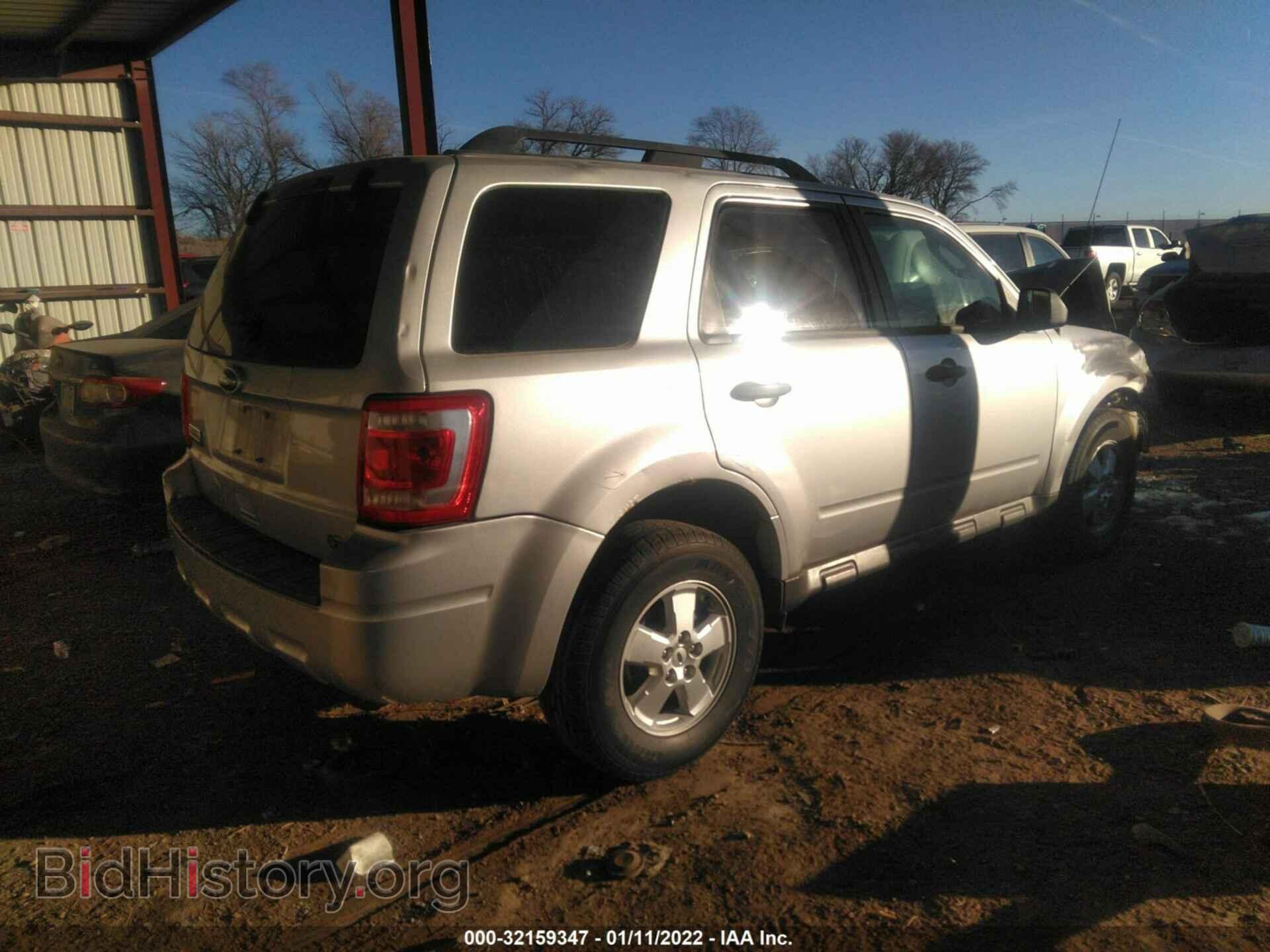 2010 FORD ESCAPE - VIN: 1FMCU9D71AKB95105 - Фото 4