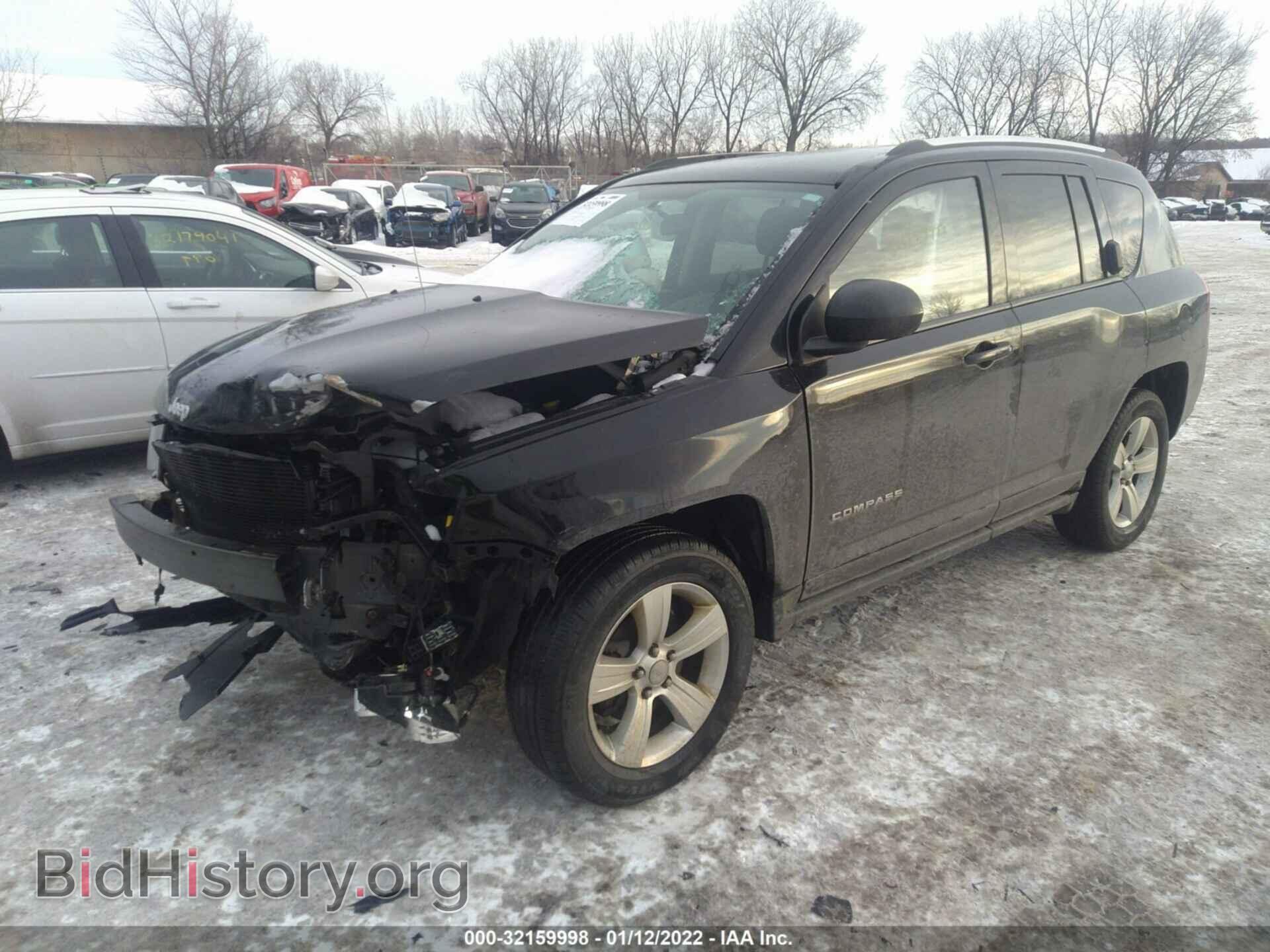 2014 JEEP COMPASS - VIN: 1C4NJDBB0ED584800 - Фото 2