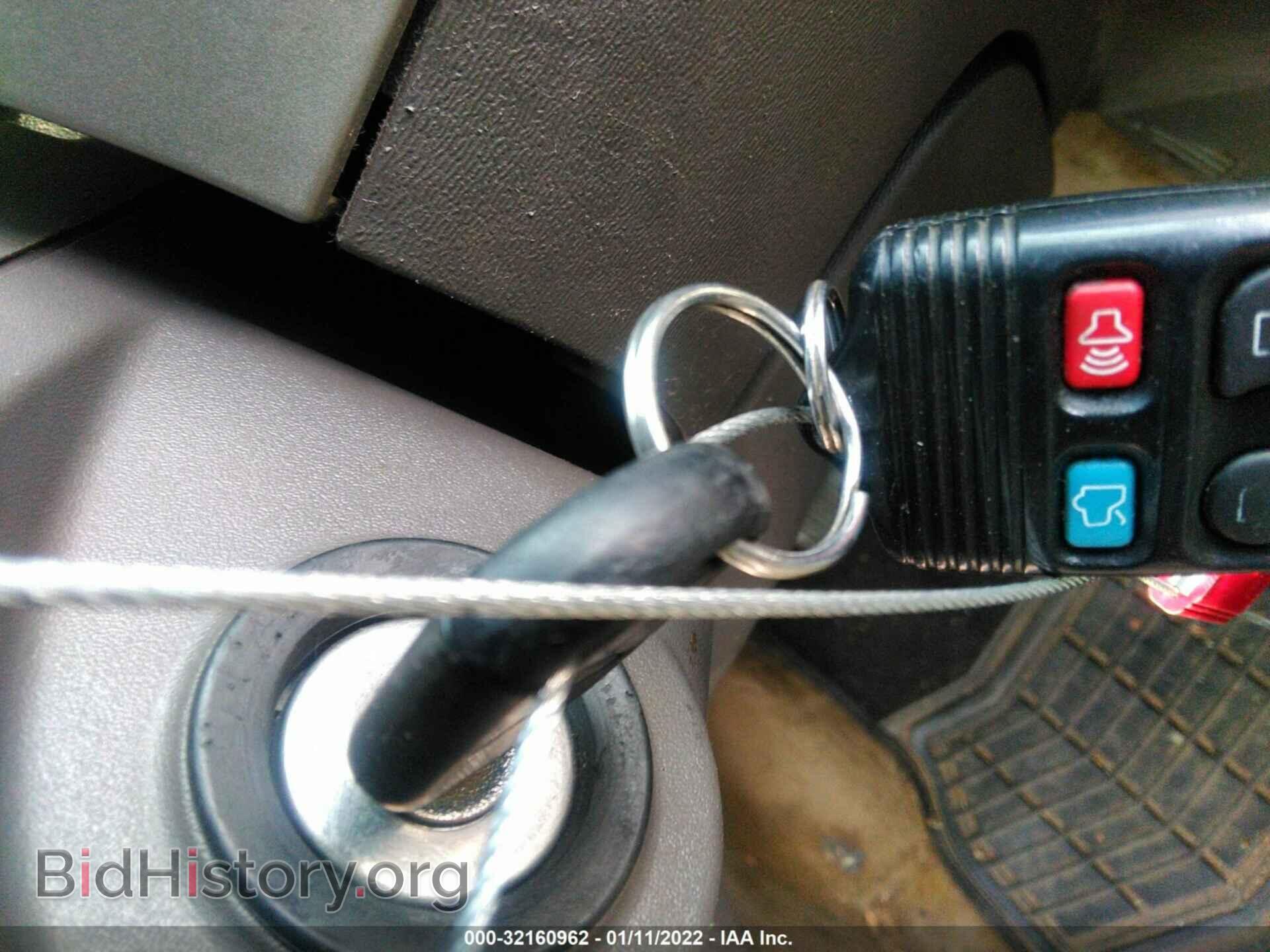 2009 FORD FOCUS - VIN: 1FAHP36N89W159836 - Фото 11