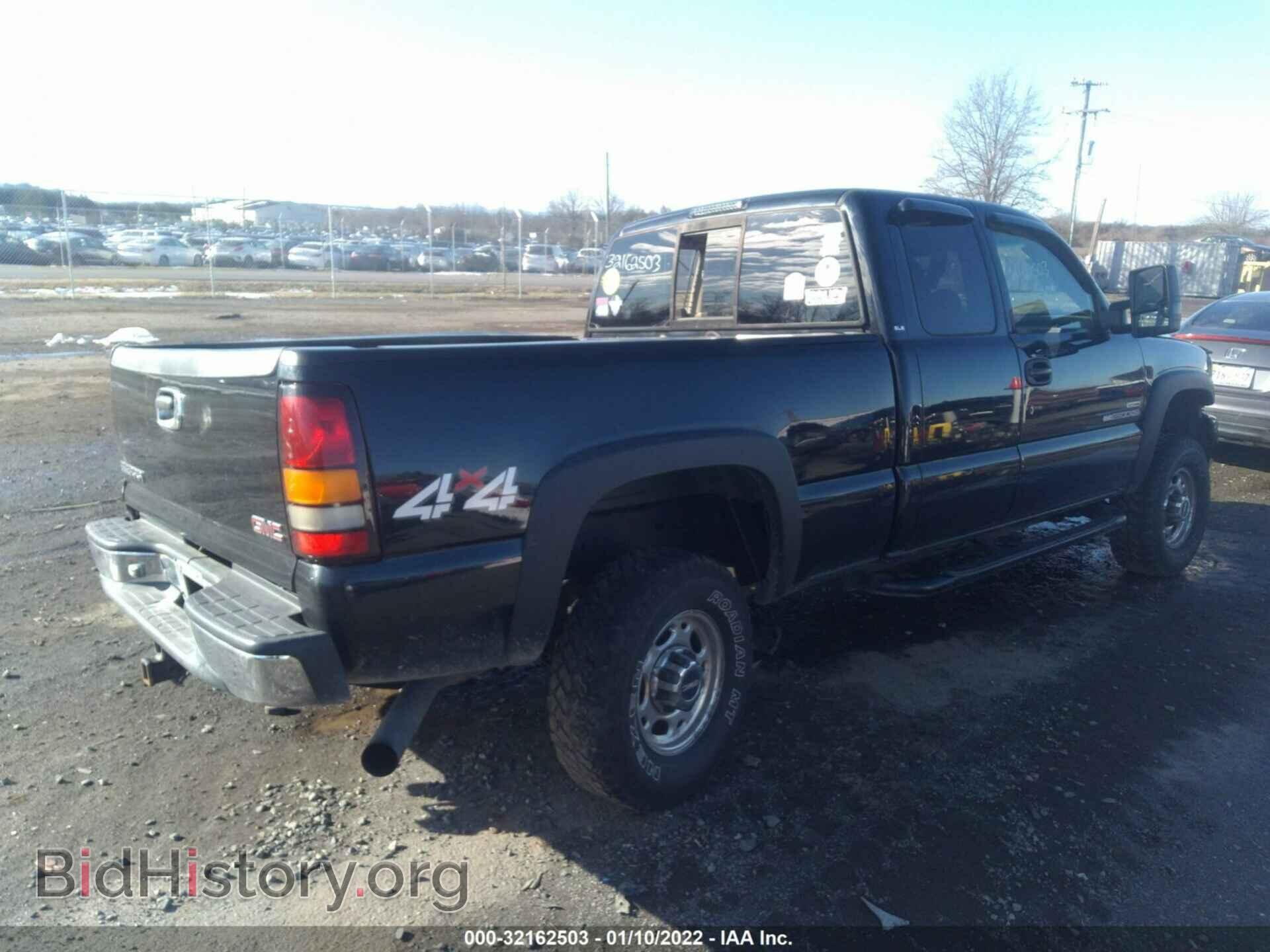 2006 GMC SIERRA 2500HD - VIN: 1GTHK29D66E272286 - Фото 4