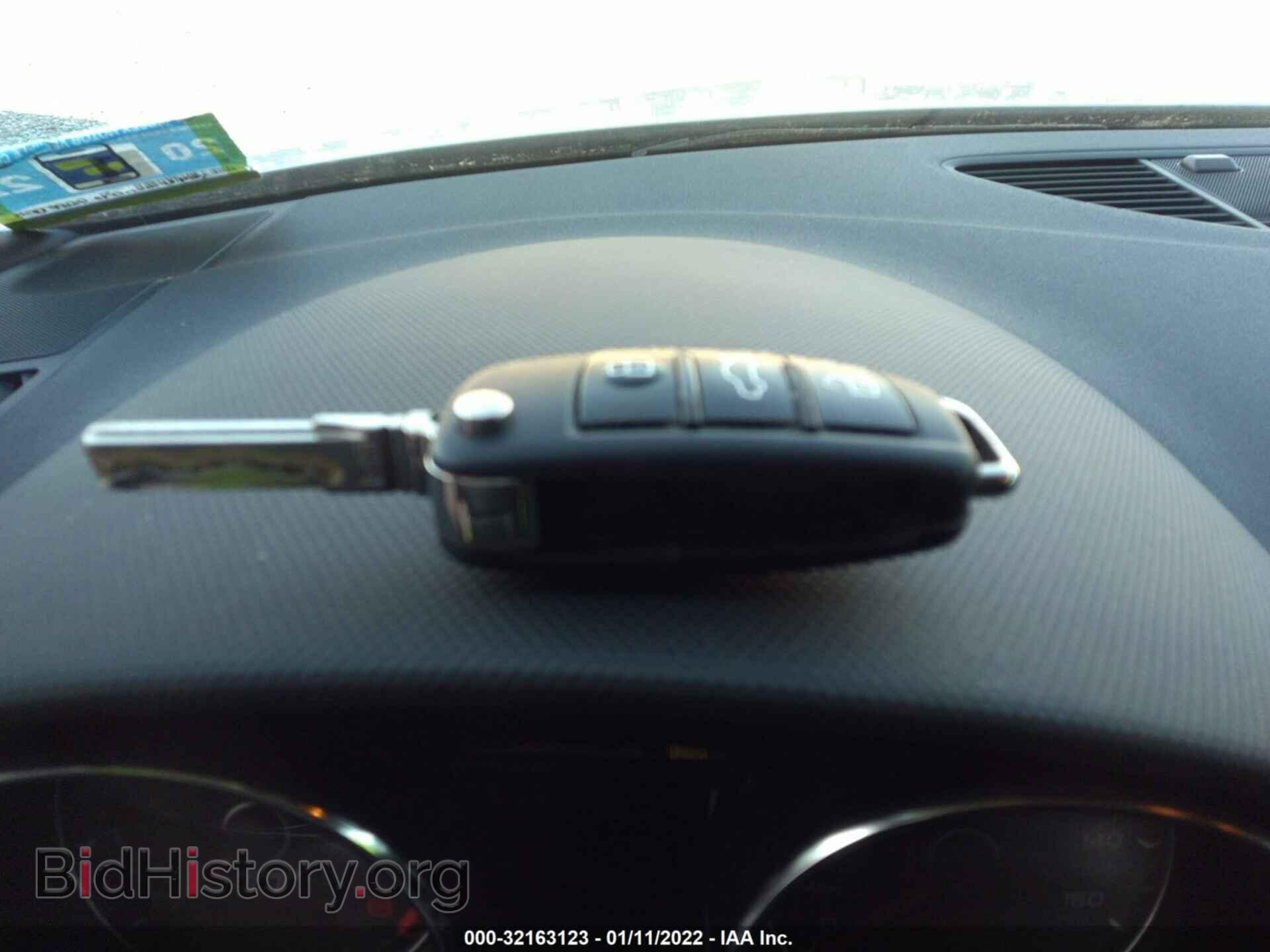 2013 AUDI TT - VIN: TRUSFAFK9D1000249 - Фото 11