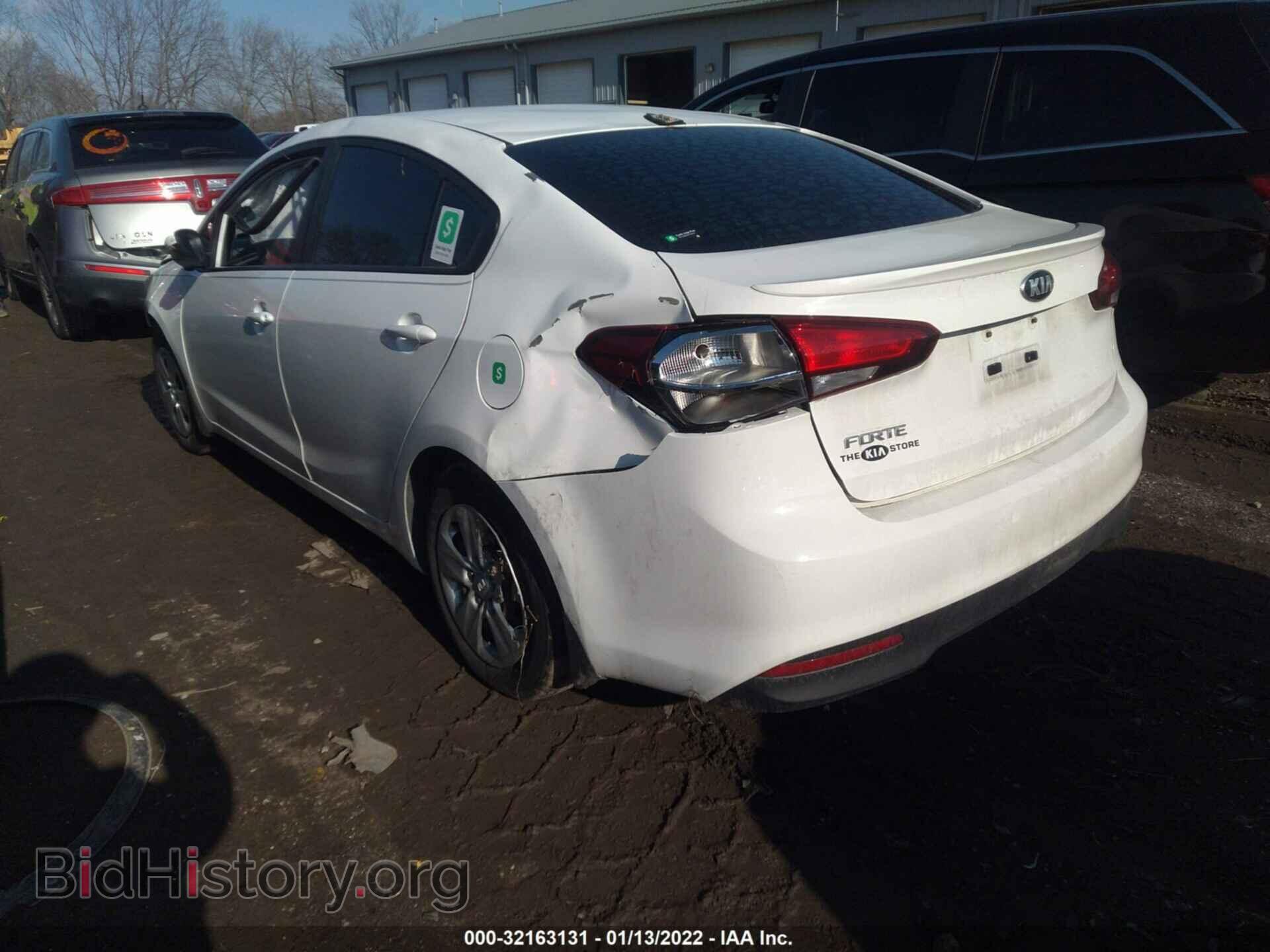 2017 KIA FORTE - VIN: 3KPFK4A78HE083767 - Фото 3