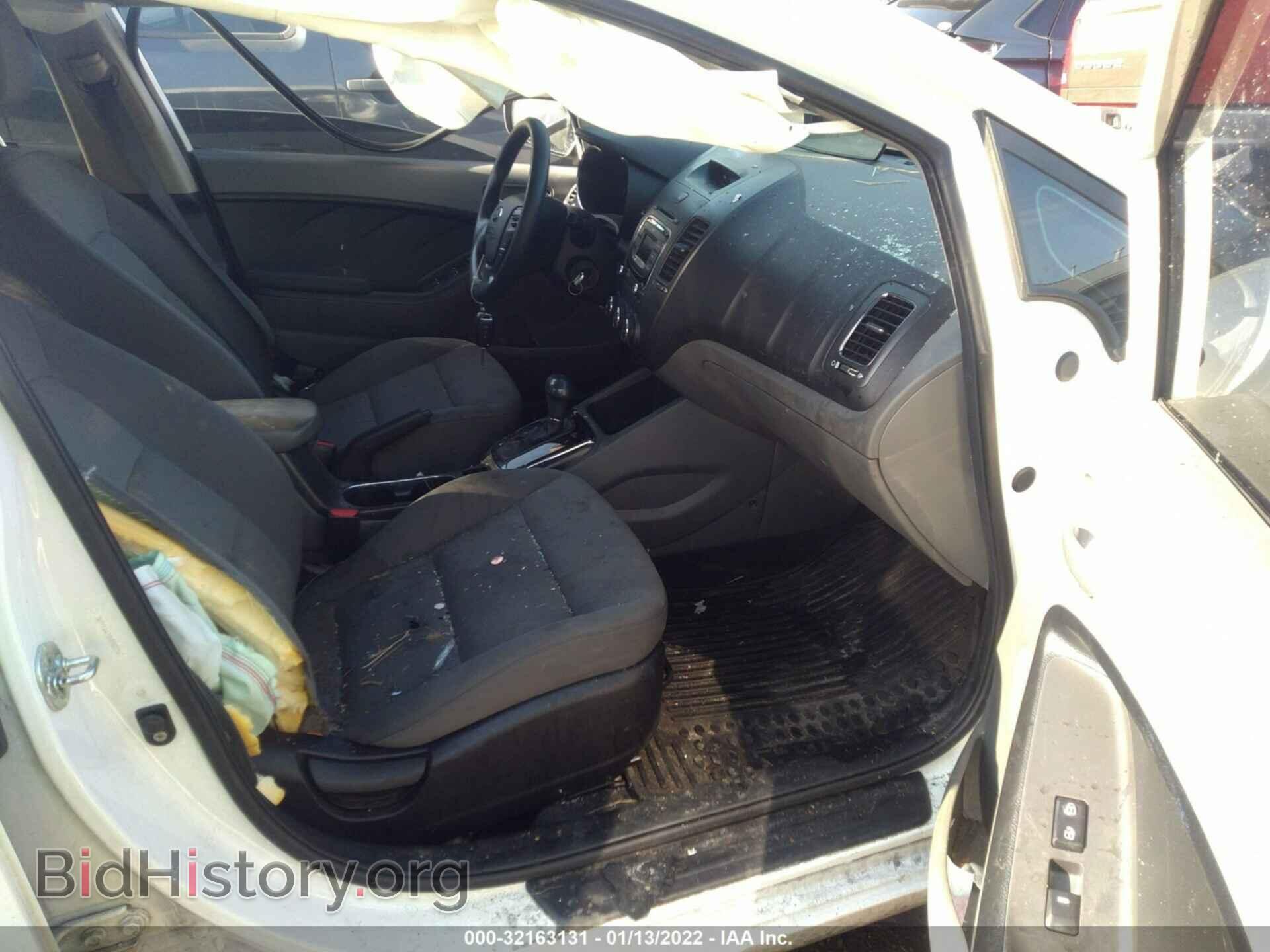 2017 KIA FORTE - VIN: 3KPFK4A78HE083767 - Фото 5