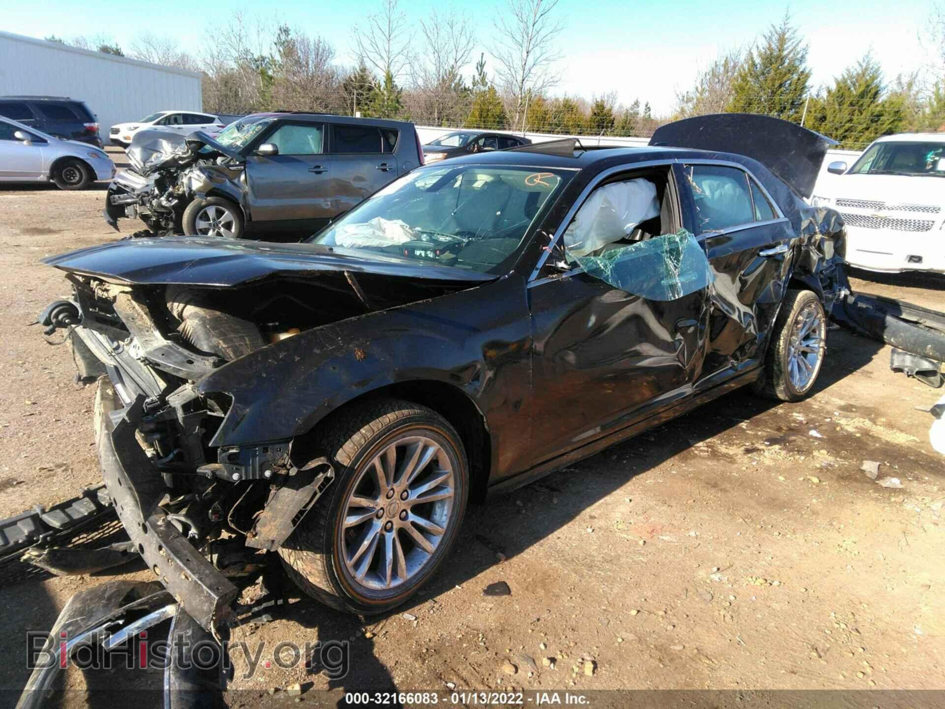 2016 CHRYSLER 300 - VIN: 2C3CCAEG4GH152003 - Фото 2