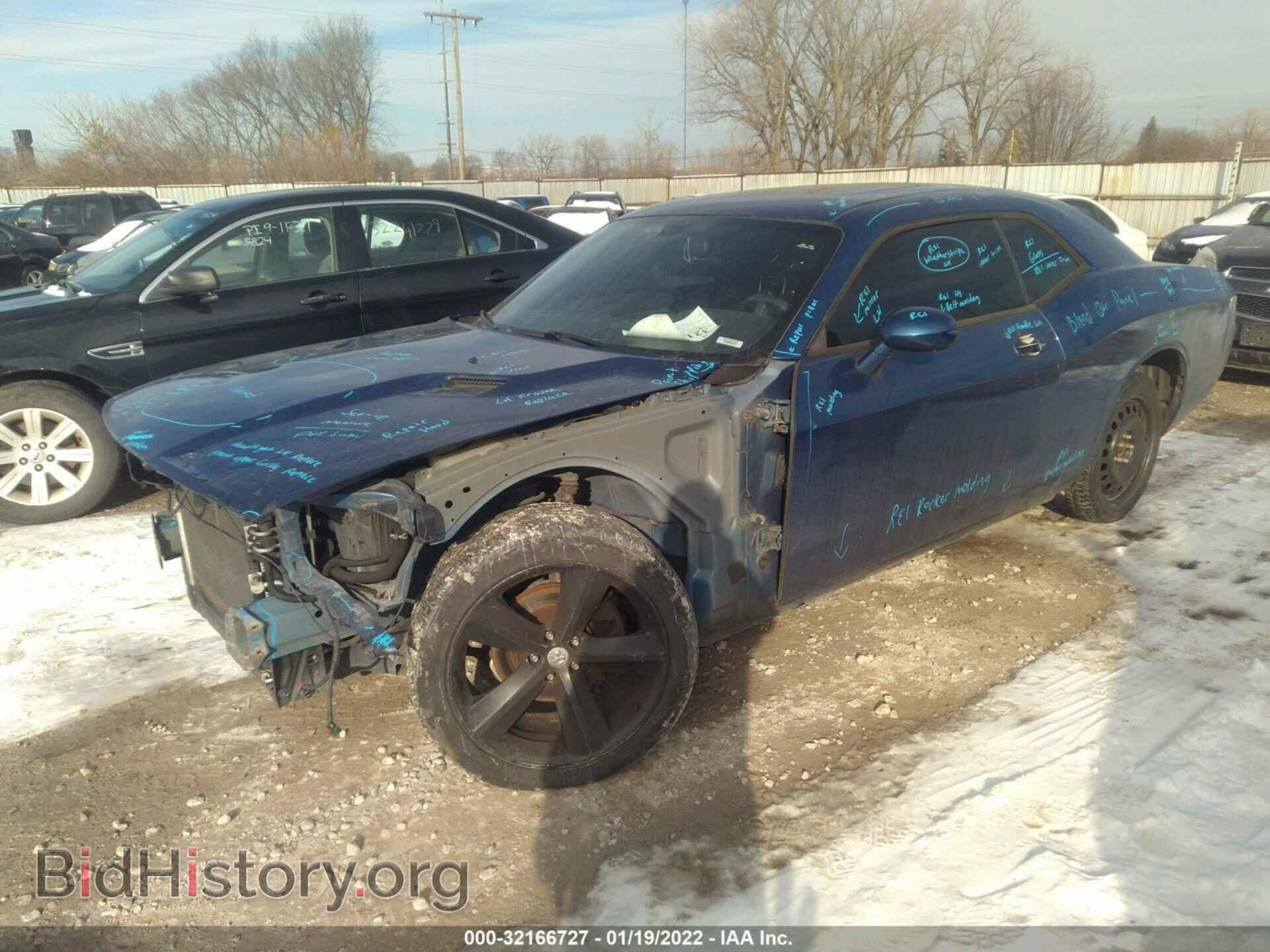 2010 DODGE CHALLENGER - VIN: 2B3CJ4DV0AH137428 - Фото 2