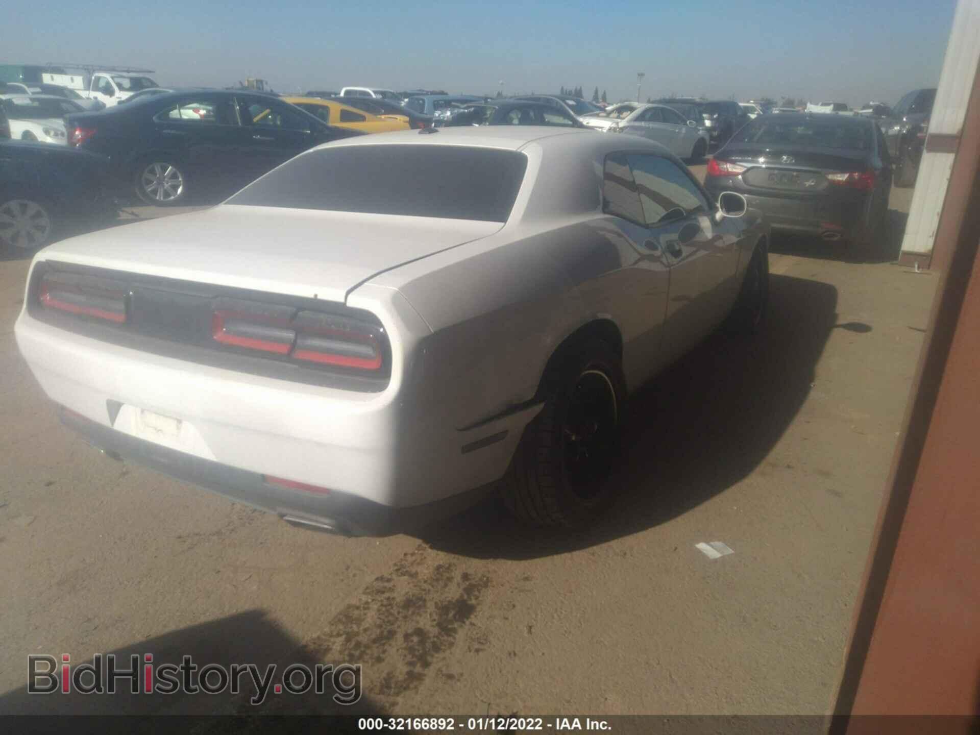 2016 DODGE CHALLENGER - VIN: 2C3CDZAG4GH137406 - Фото 4