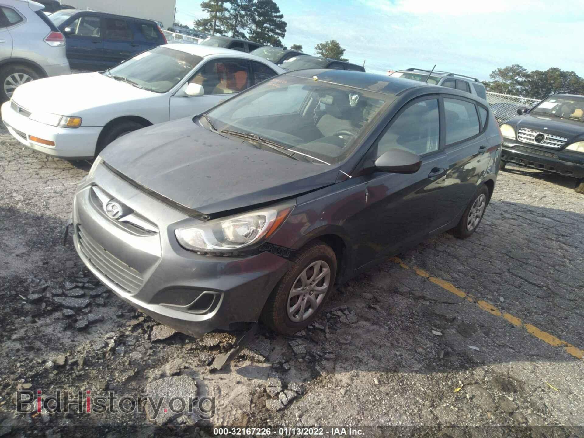 2013 HYUNDAI ACCENT - VIN: KMHCT5AE5DU088582 - Фото 2