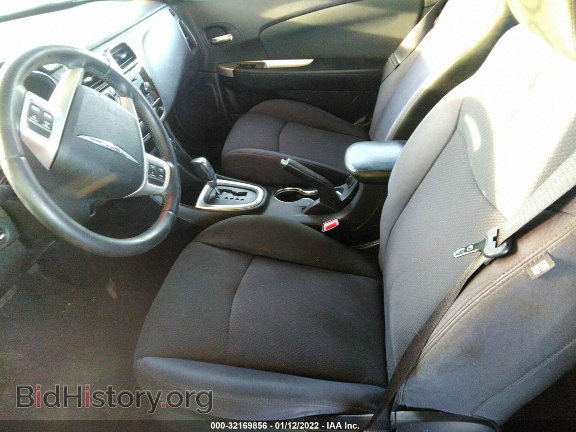 2012 CHRYSLER 200 - VIN: 1C3BCBEB7CN218518 - Фото 5
