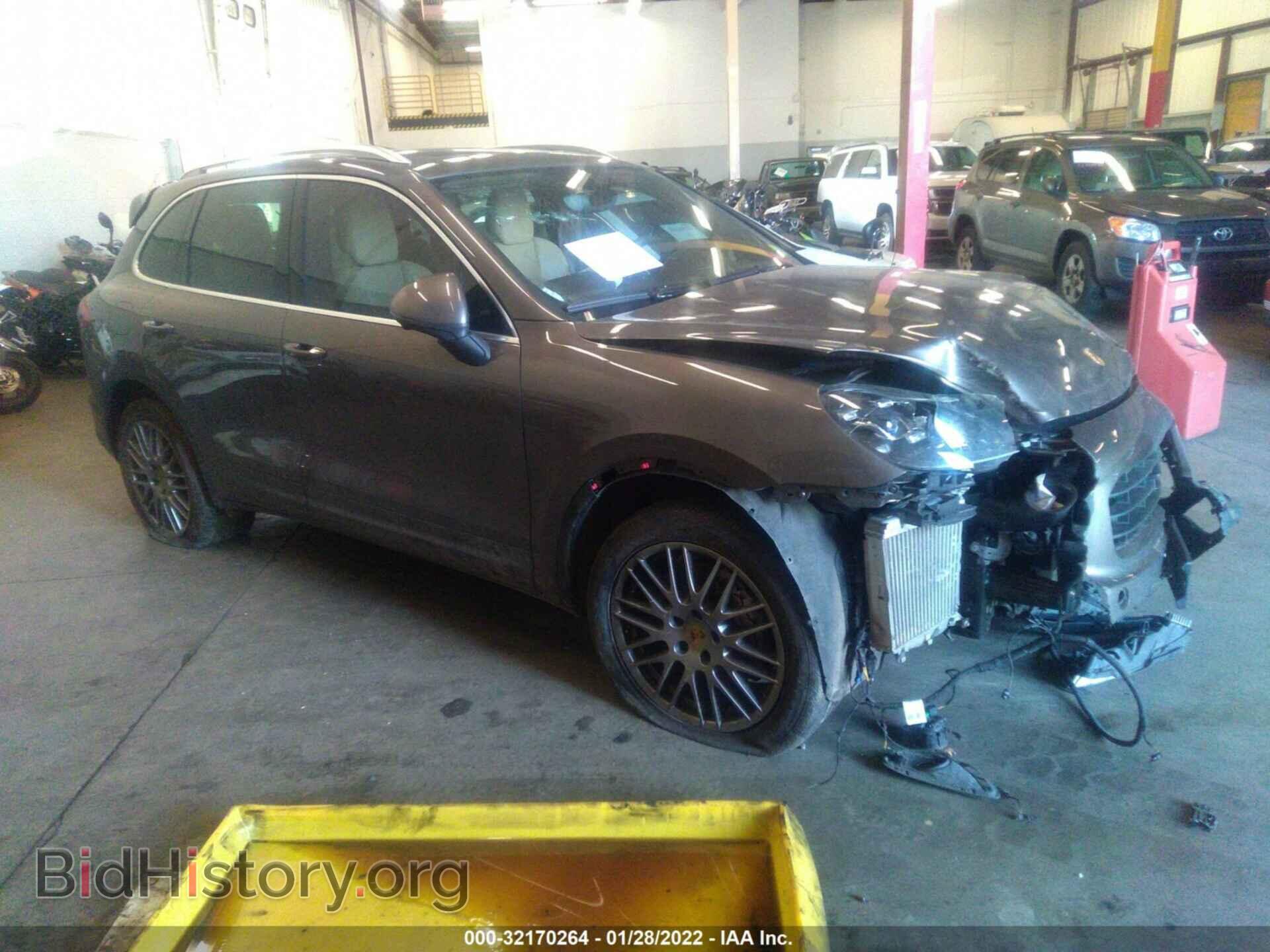 Фотография WP1AB2A27GLA96470 - PORSCHE CAYENNE 2016