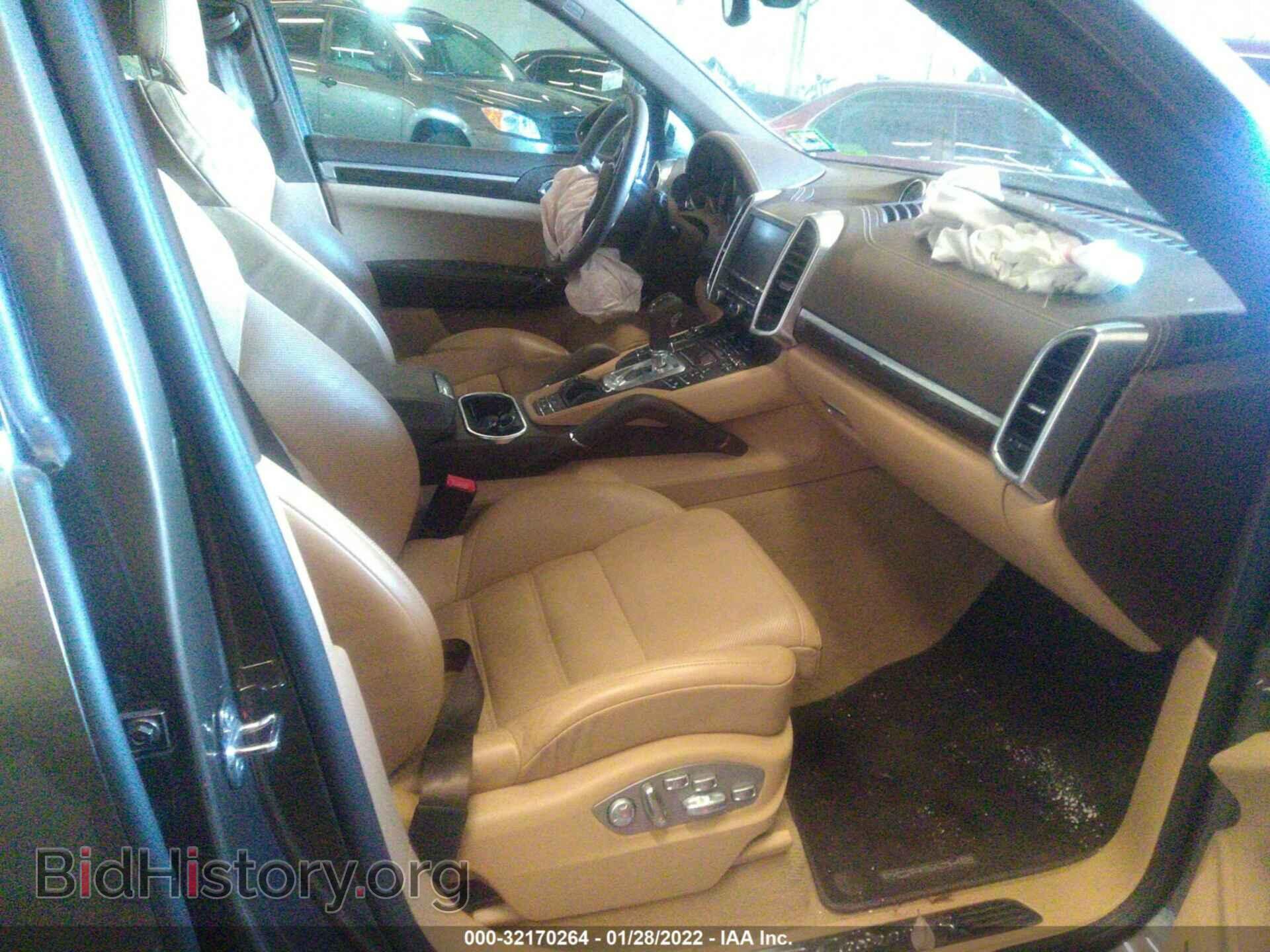2016 PORSCHE CAYENNE - VIN: WP1AB2A27GLA96470 - Фото 5
