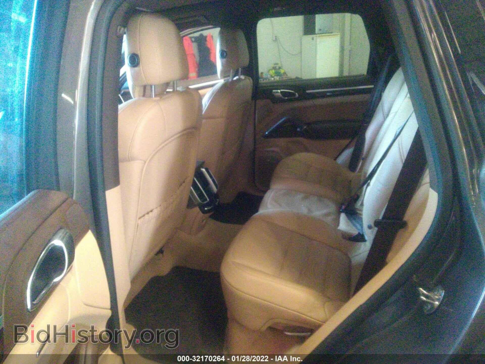 2016 PORSCHE CAYENNE - VIN: WP1AB2A27GLA96470 - Фото 8