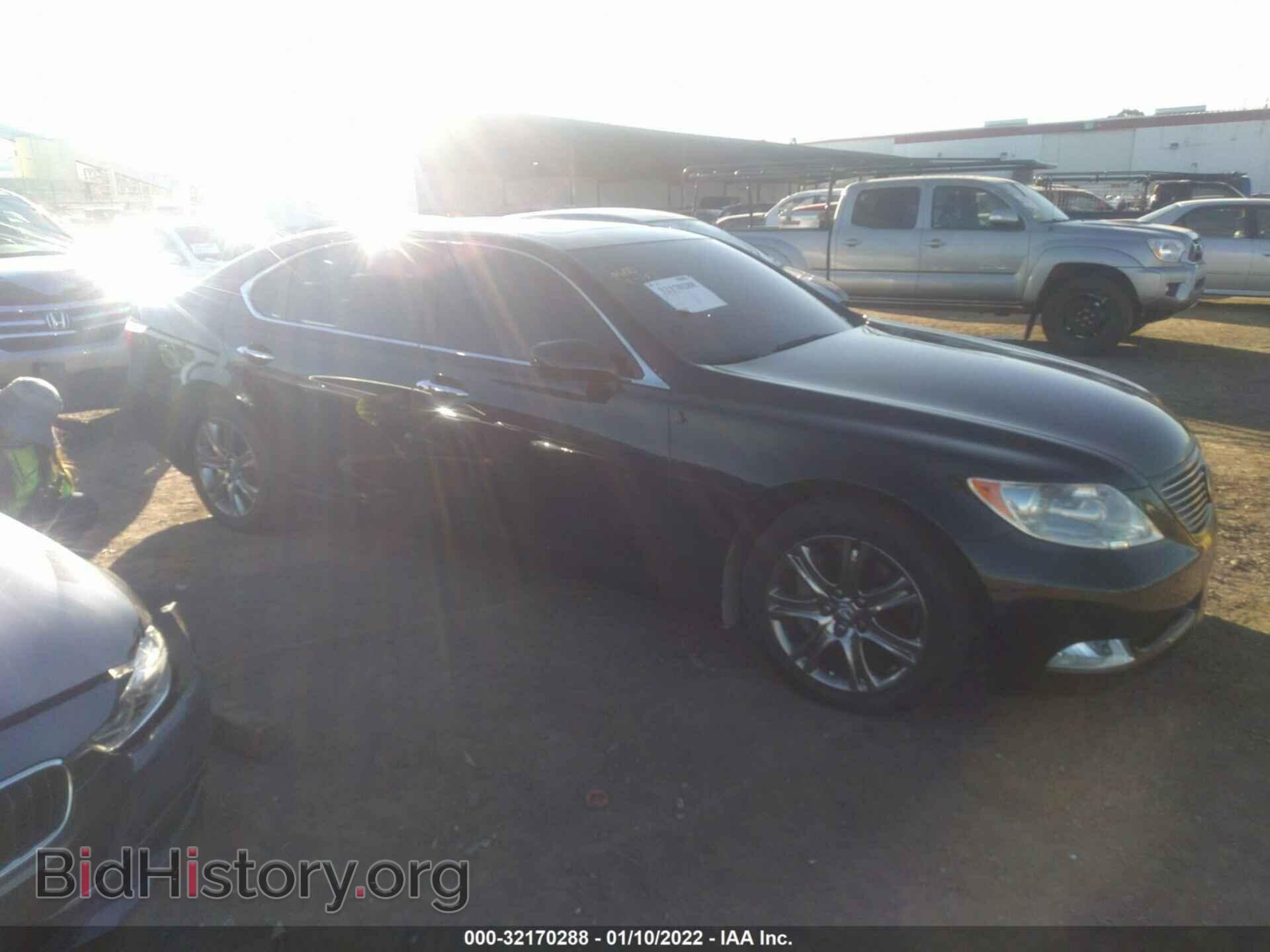 Photo JTHGL46F575015355 - LEXUS LS 460 2007