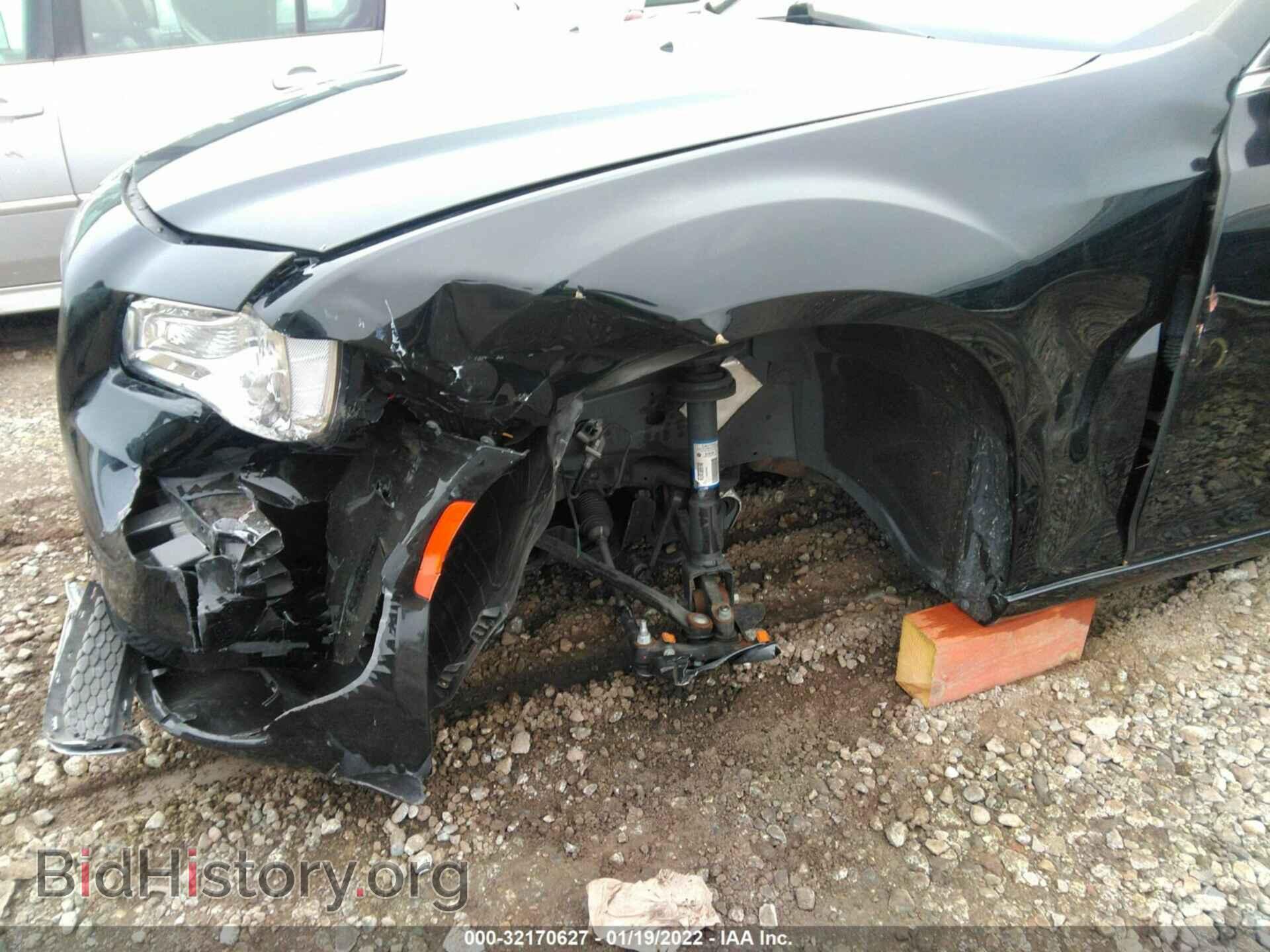 2018 CHRYSLER 300 - VIN: 2C3CCAAGXJH293980 - Фото 6