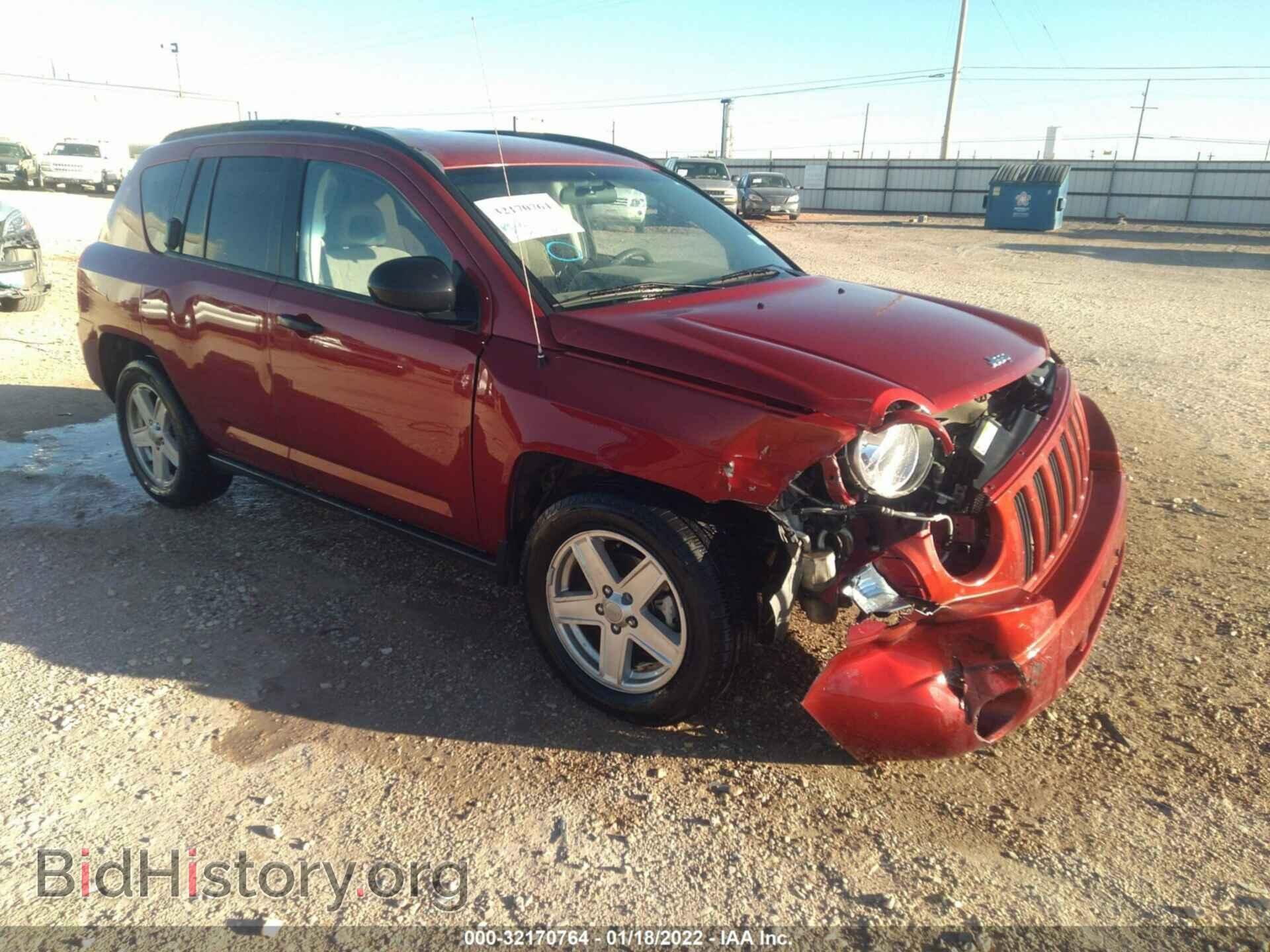 Photo 1J8FT47W07D118368 - JEEP COMPASS 2007