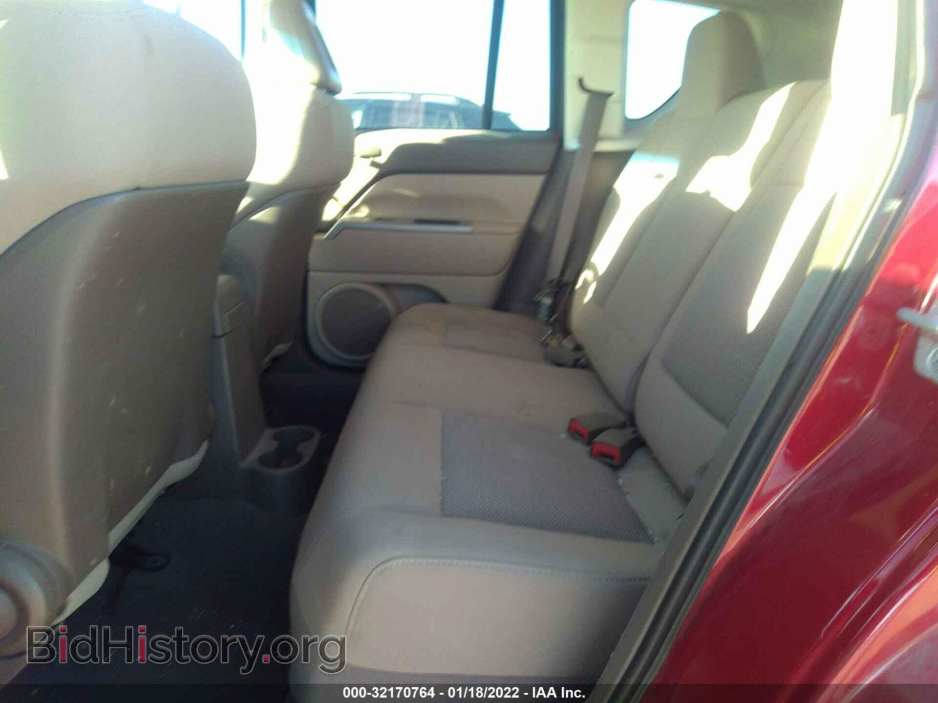 2007 JEEP COMPASS - VIN: 1J8FT47W07D118368 - Фото 8