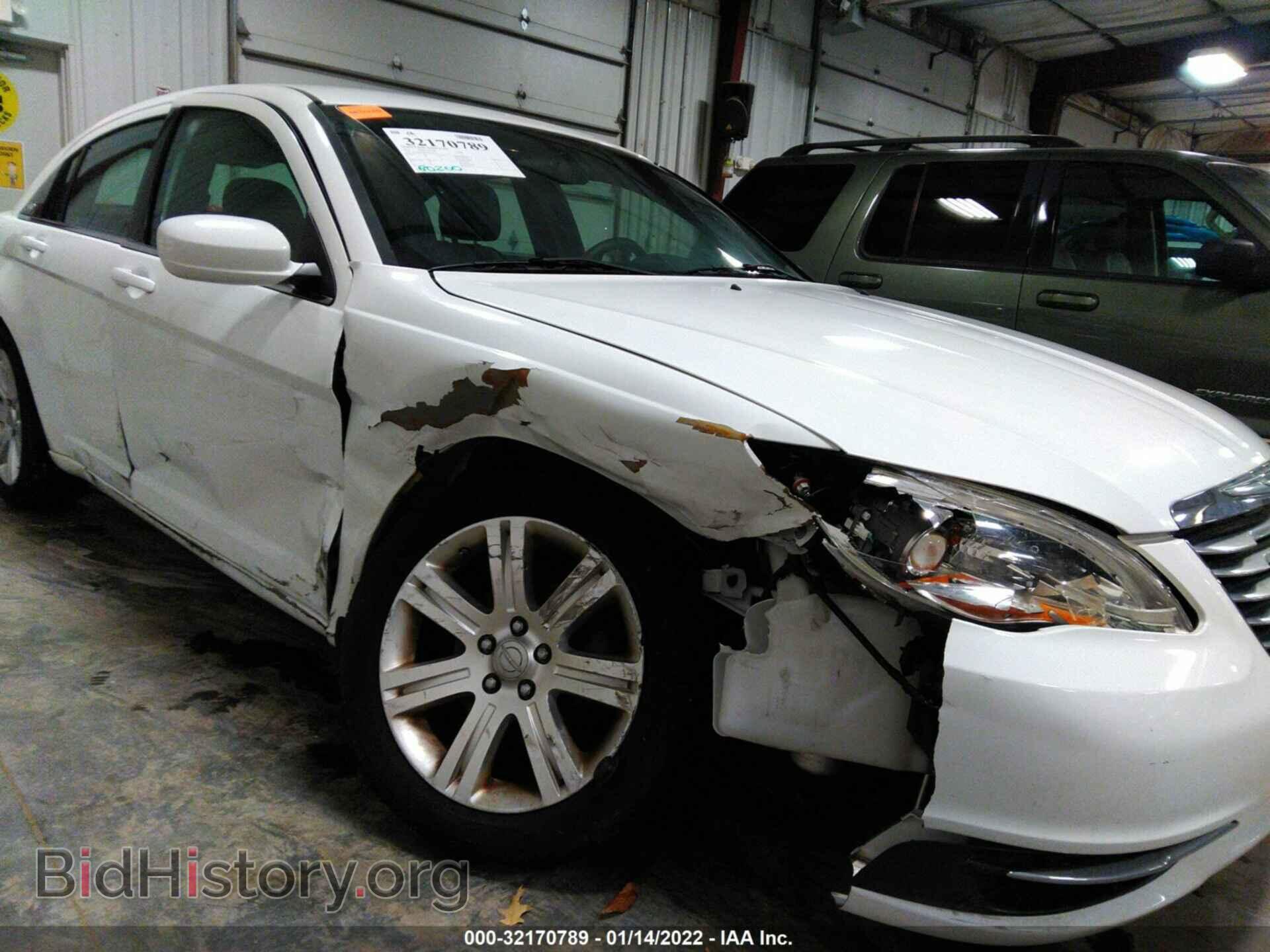 2013 CHRYSLER 200 - VIN: 1C3CCBAB9DN669719 - Фото 6
