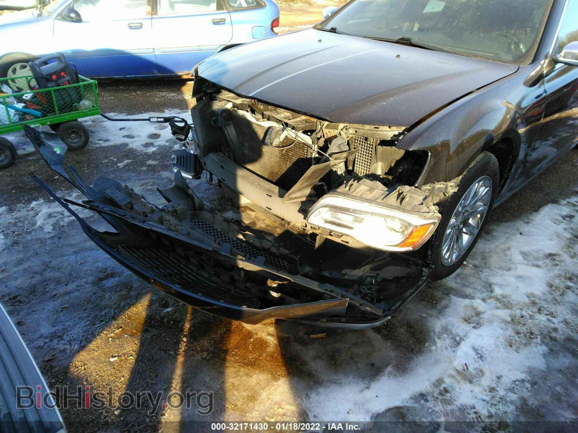 2011 CHRYSLER 300 - VIN: 2C3CA6CT2BH522909 - Фото 6