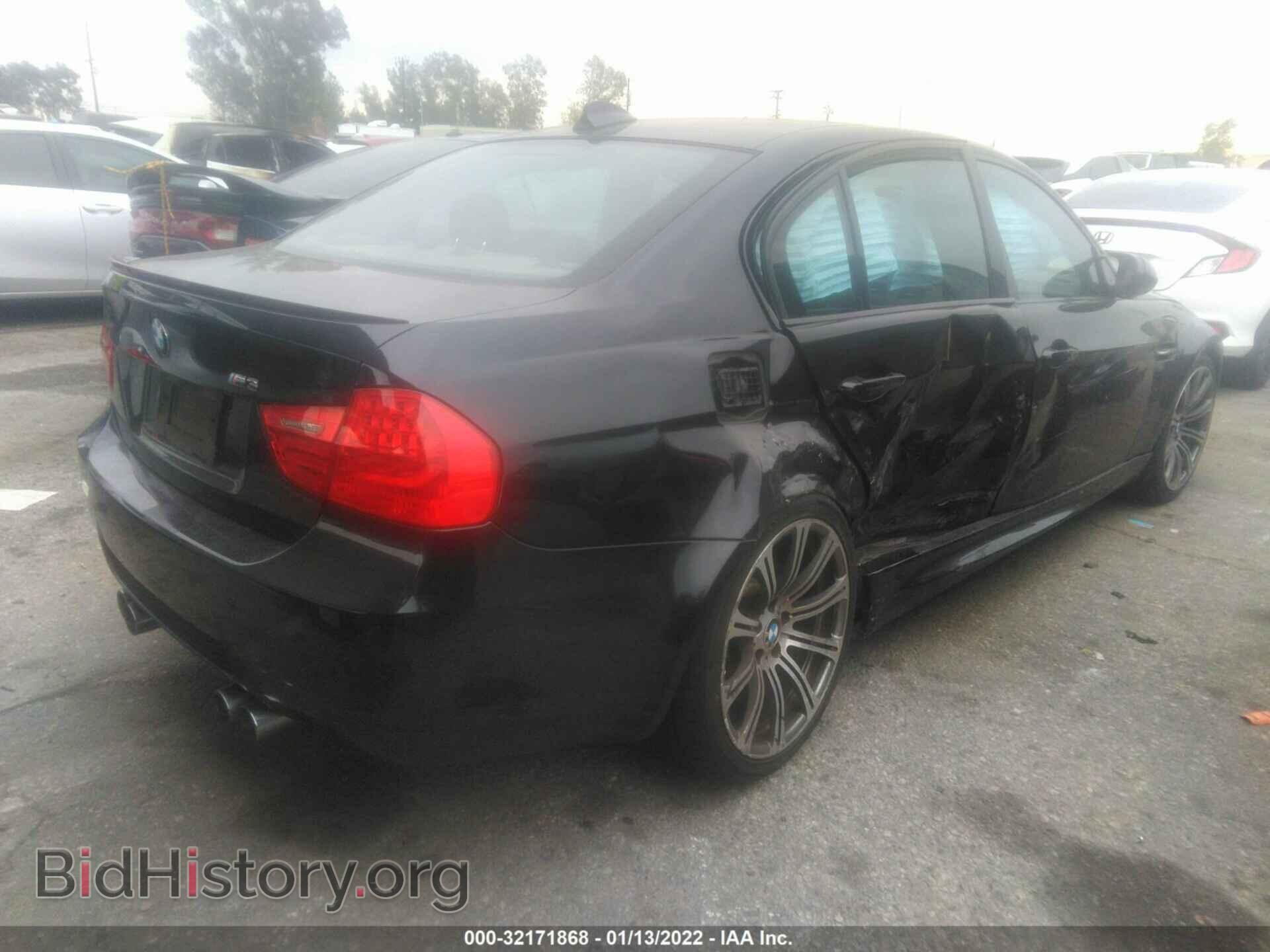 2011 BMW M3 - VIN: WBSPM9C52BE202500 - Фото 4