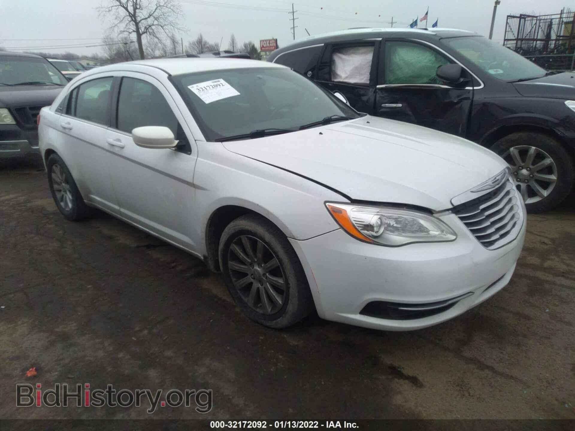 Фотография 1C3CCBBB5DN627725 - CHRYSLER 200 2013