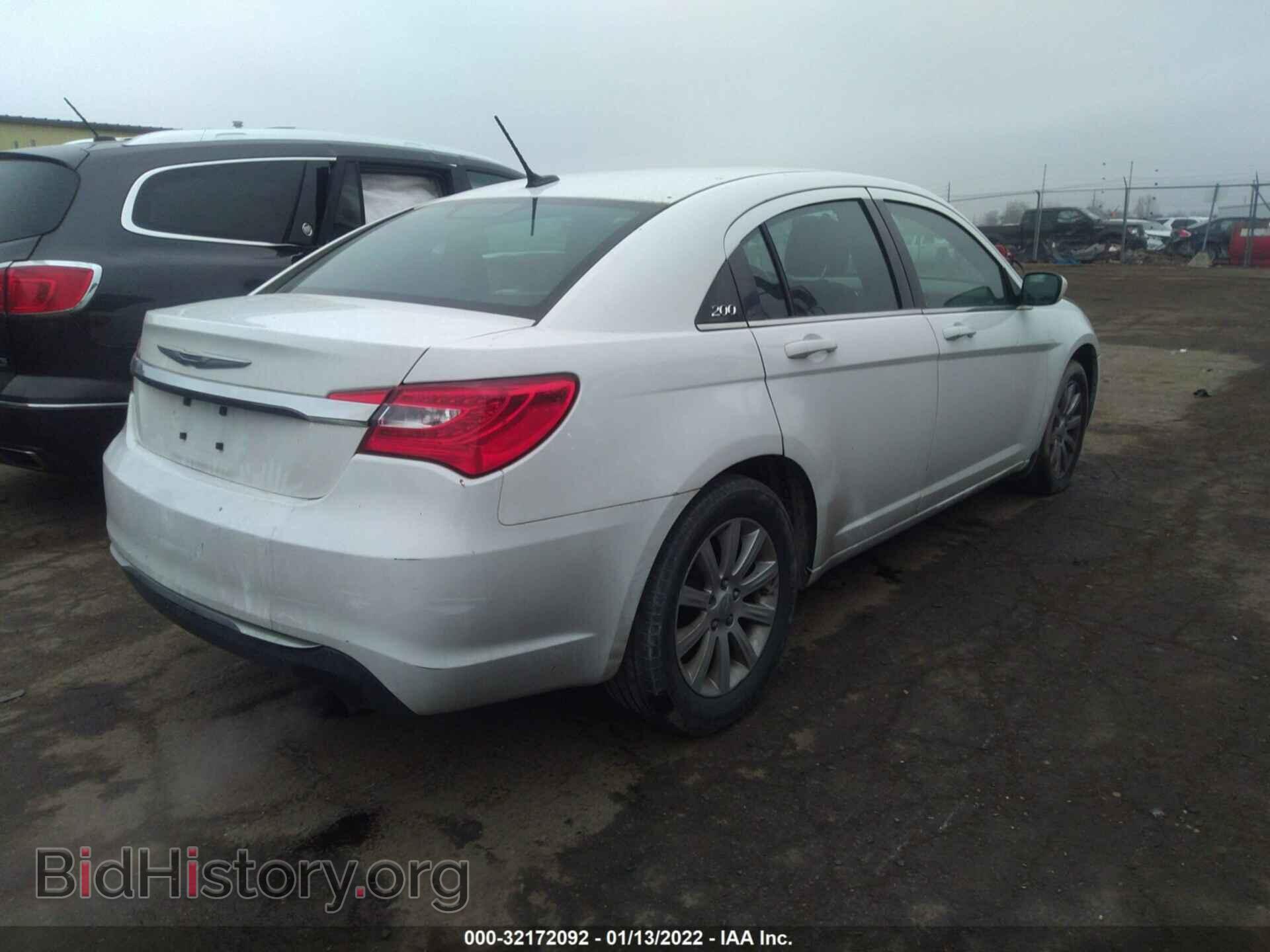 2013 CHRYSLER 200 - VIN: 1C3CCBBB5DN627725 - Photo 4