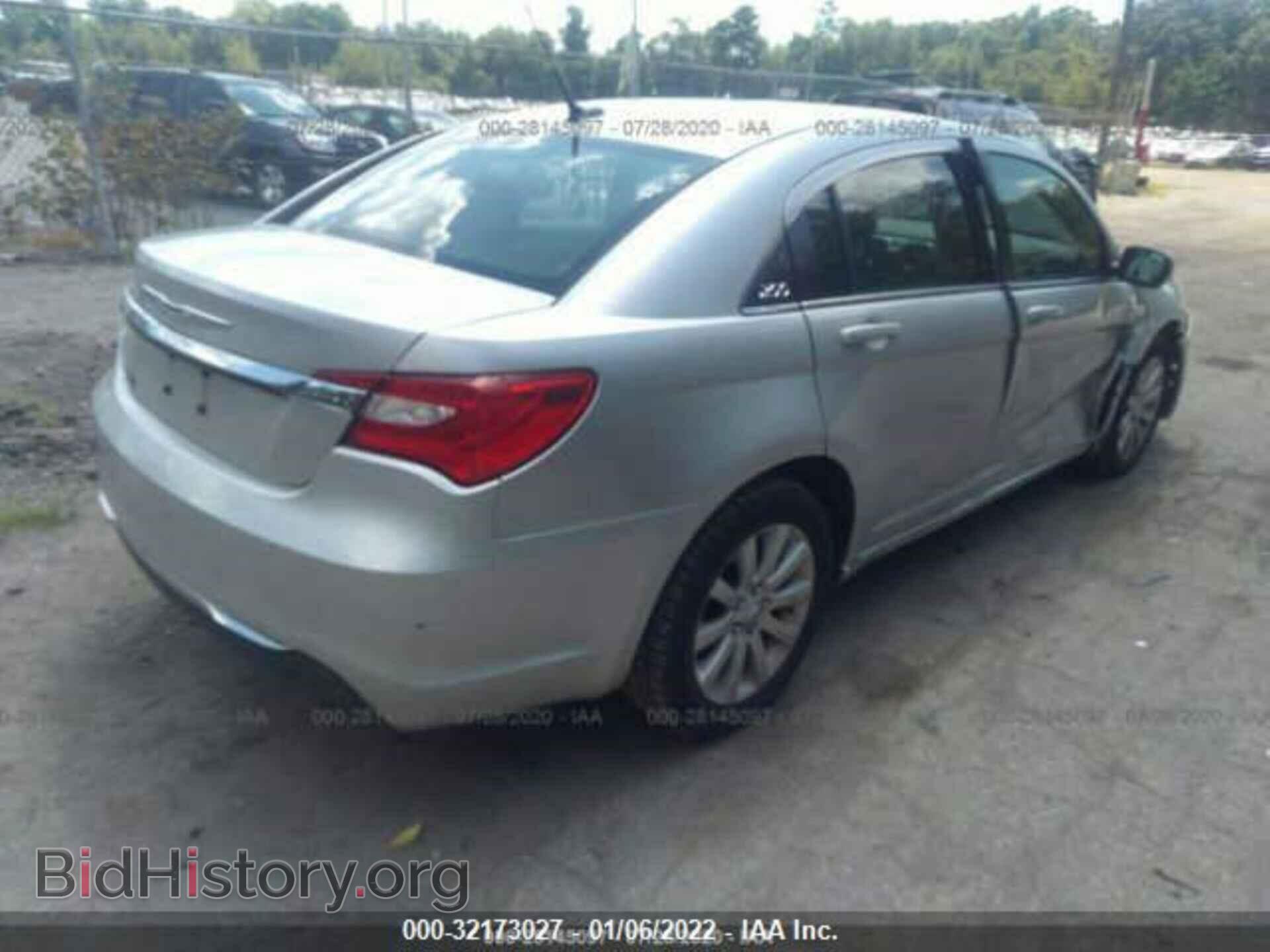 2011 CHRYSLER 200 - VIN: 1C3BC1FB5BN537861 - Фото 4