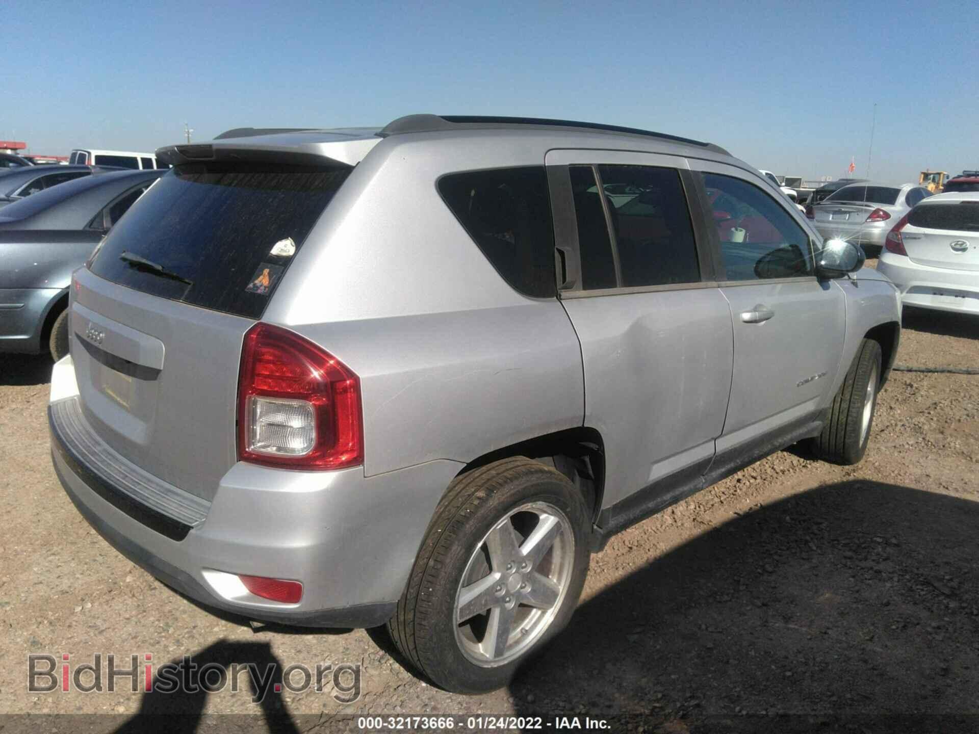 2013 JEEP COMPASS - VIN: 1C4NJCEA3DD167716 - Фото 4