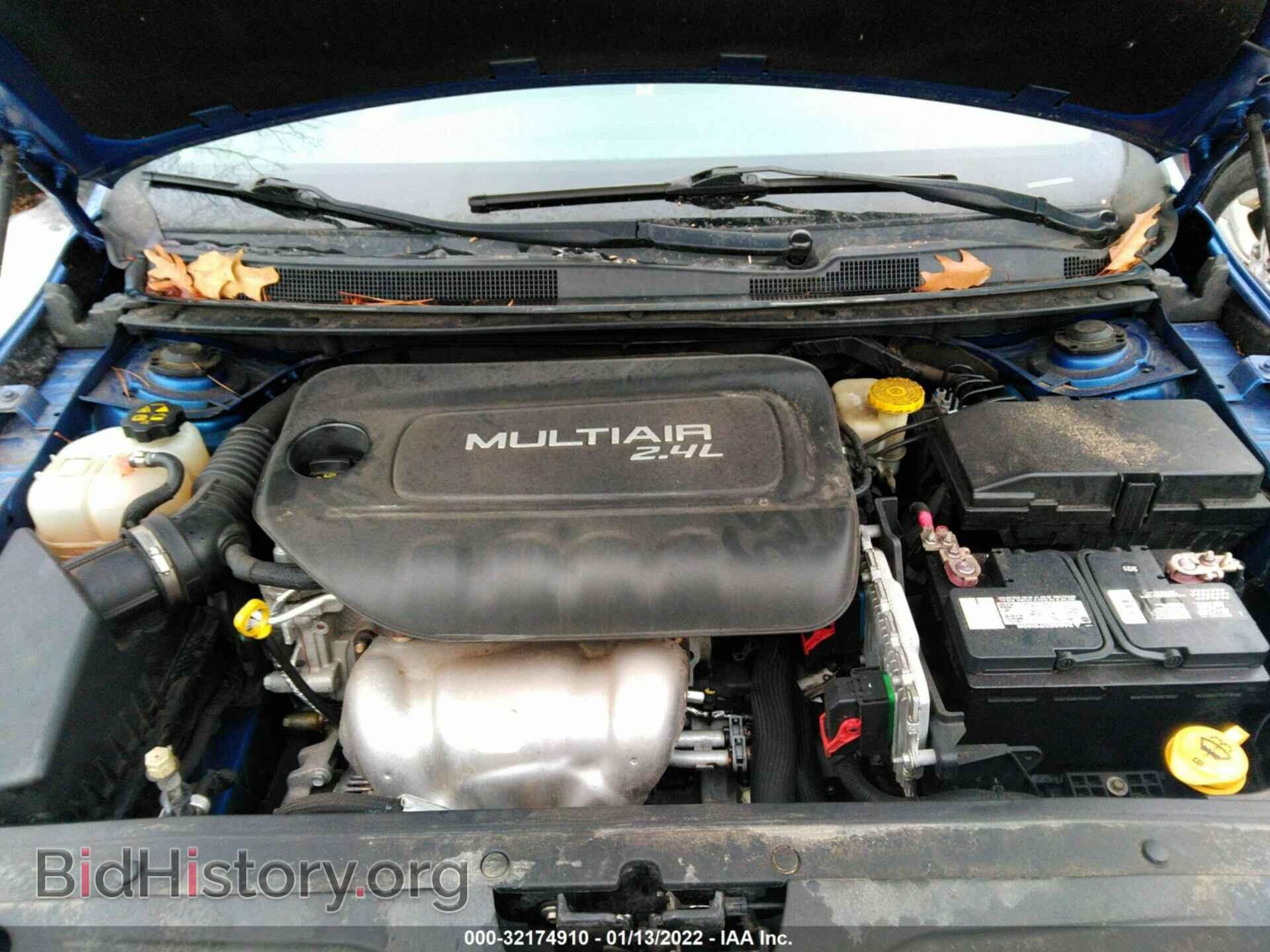 2015 CHRYSLER 200 - VIN: 1C3CCCAB2FN507861 - Фото 10