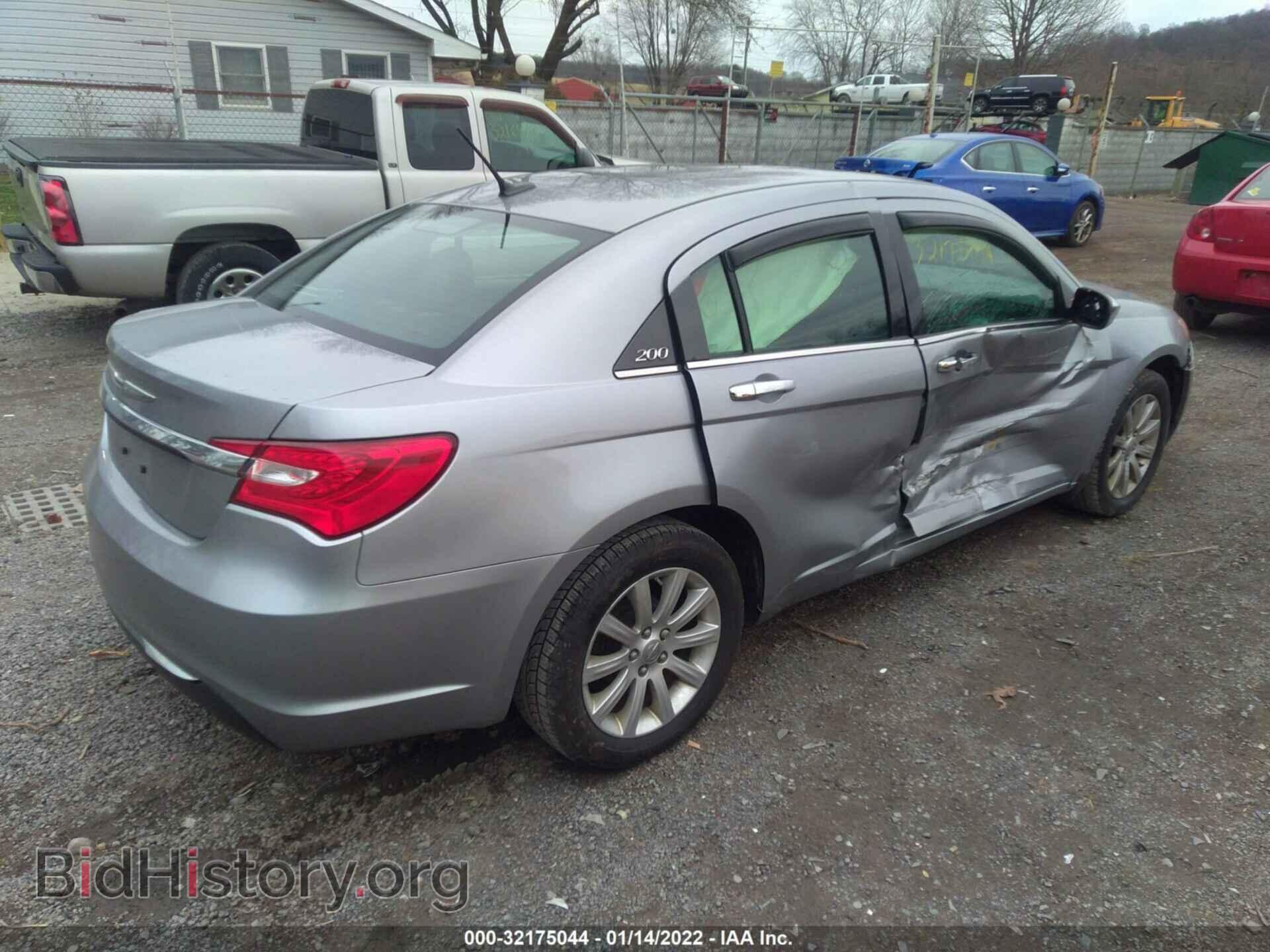 2013 CHRYSLER 200 - VIN: 1C3CCBCG4DN744271 - Фото 4