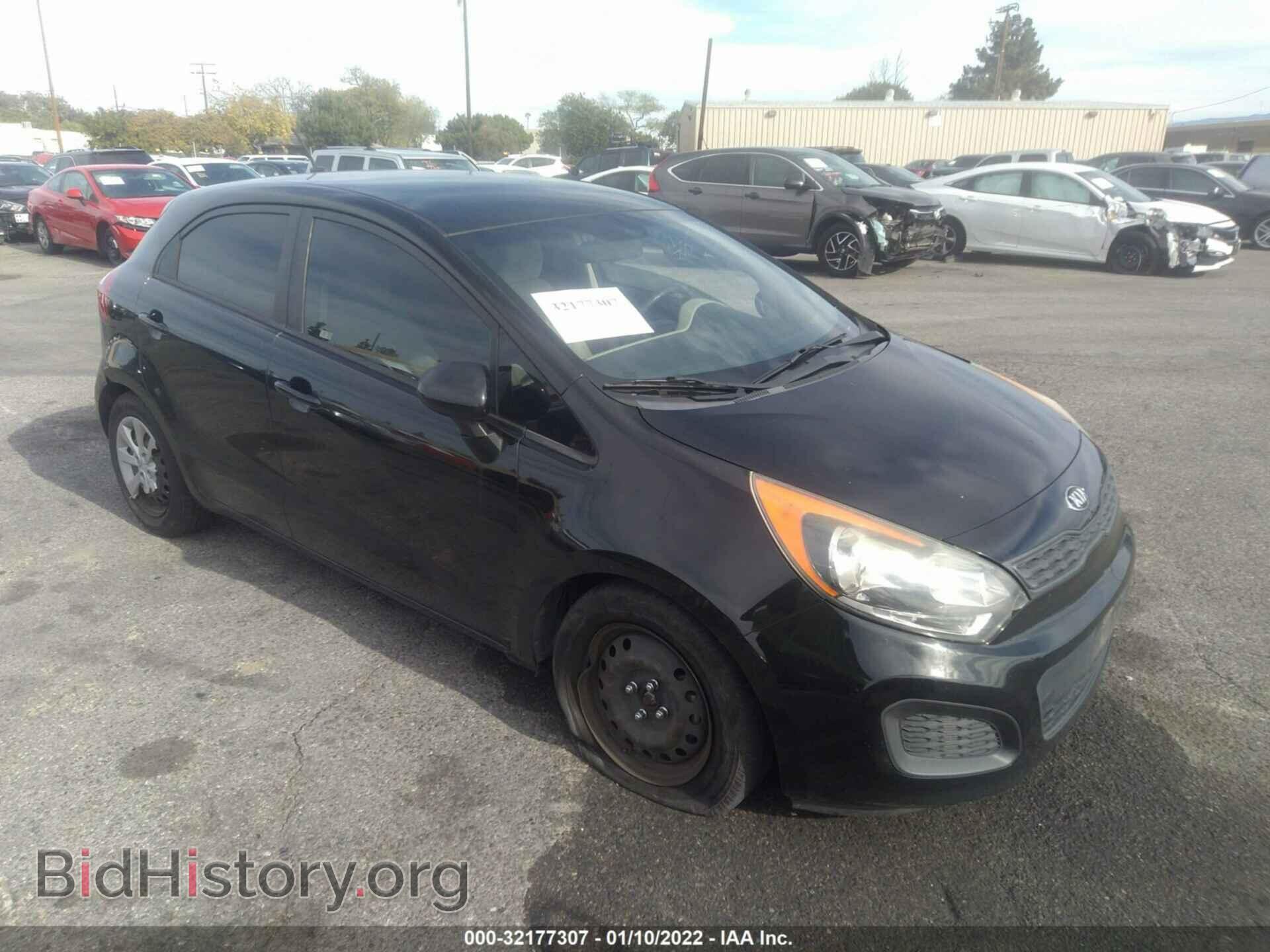 Фотография KNADM5A38D6281461 - KIA RIO 2013