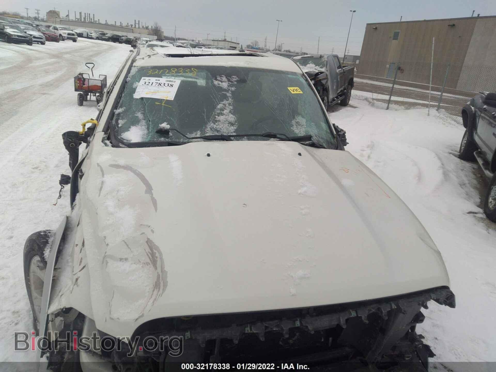 2016 RAM 1500 - VIN: 1C6RR7NT1GS322404 - Фото 6