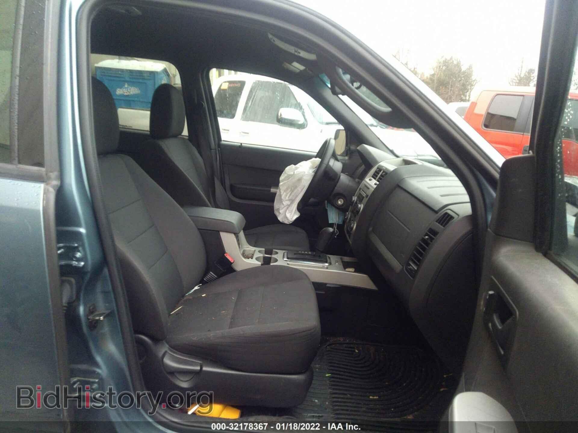 2011 FORD ESCAPE - VIN: 1FMCU9D72BKC00815 - Фото 5
