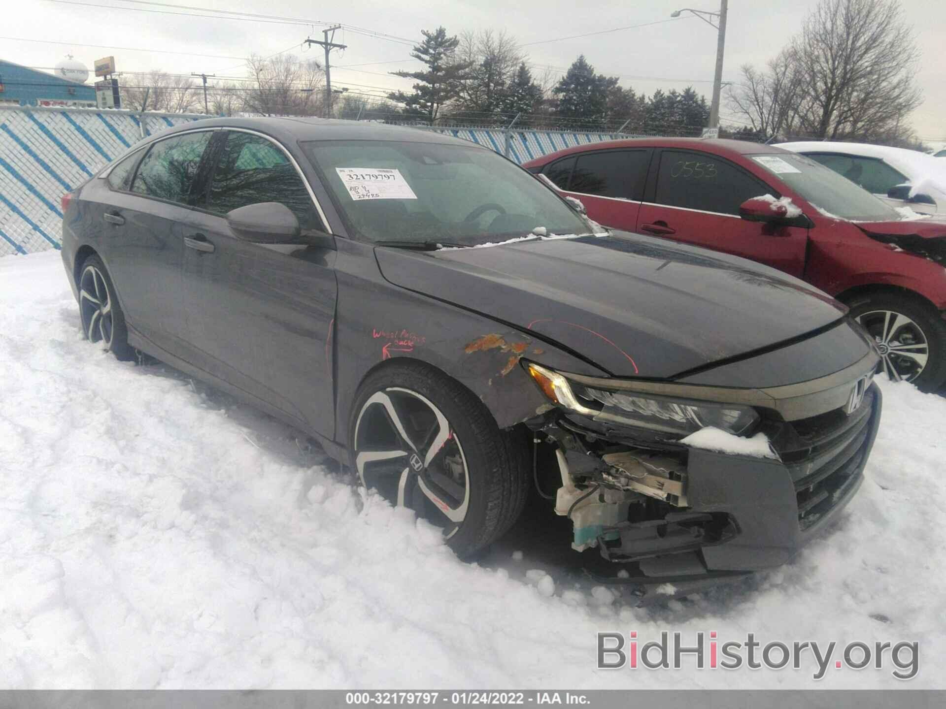 Photo 1HGCV2F32JA023577 - HONDA ACCORD SEDAN 2018