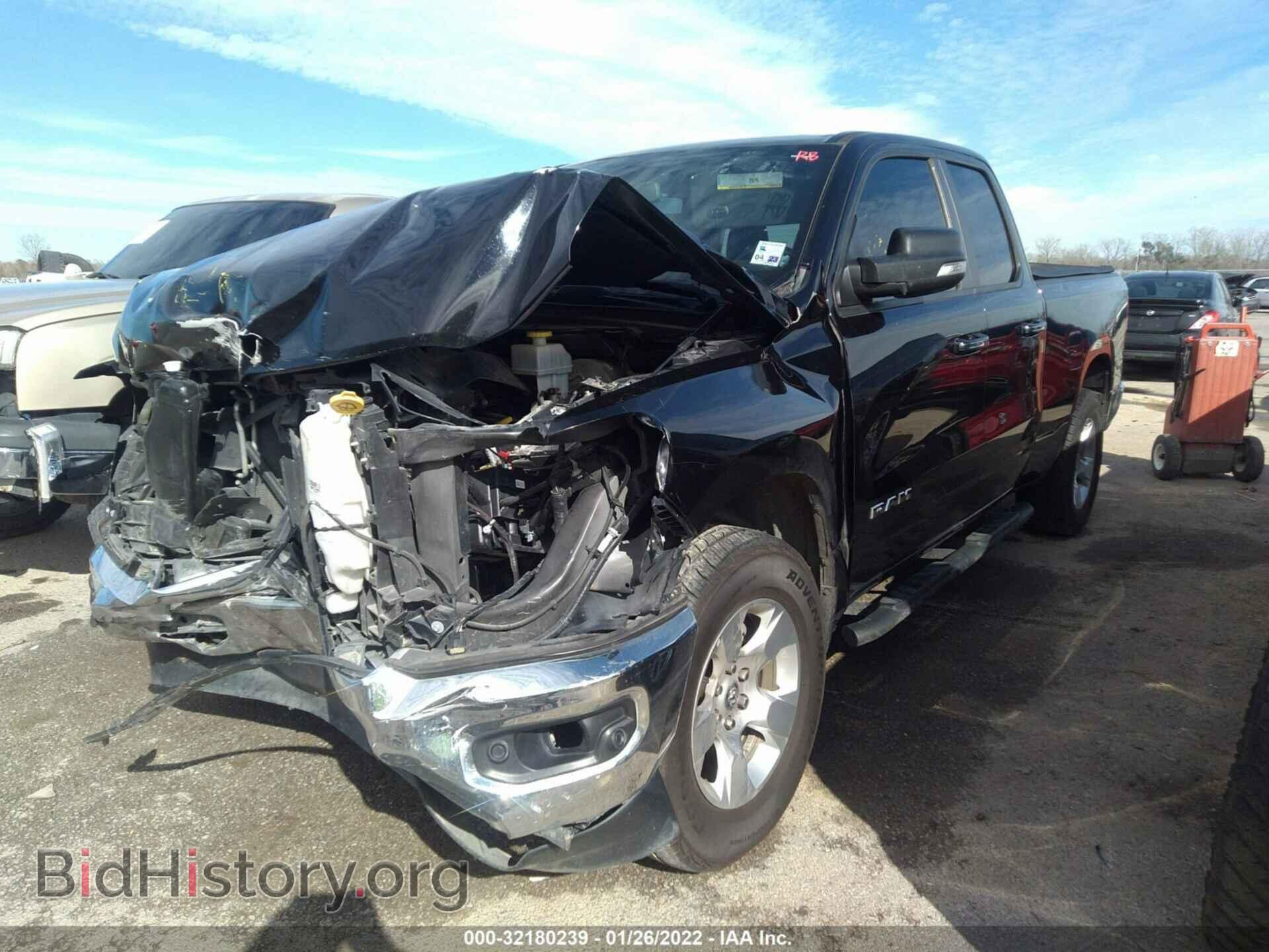 2019 RAM 1500 - VIN: 1C6SRFBT1KN656200 - Фото 2