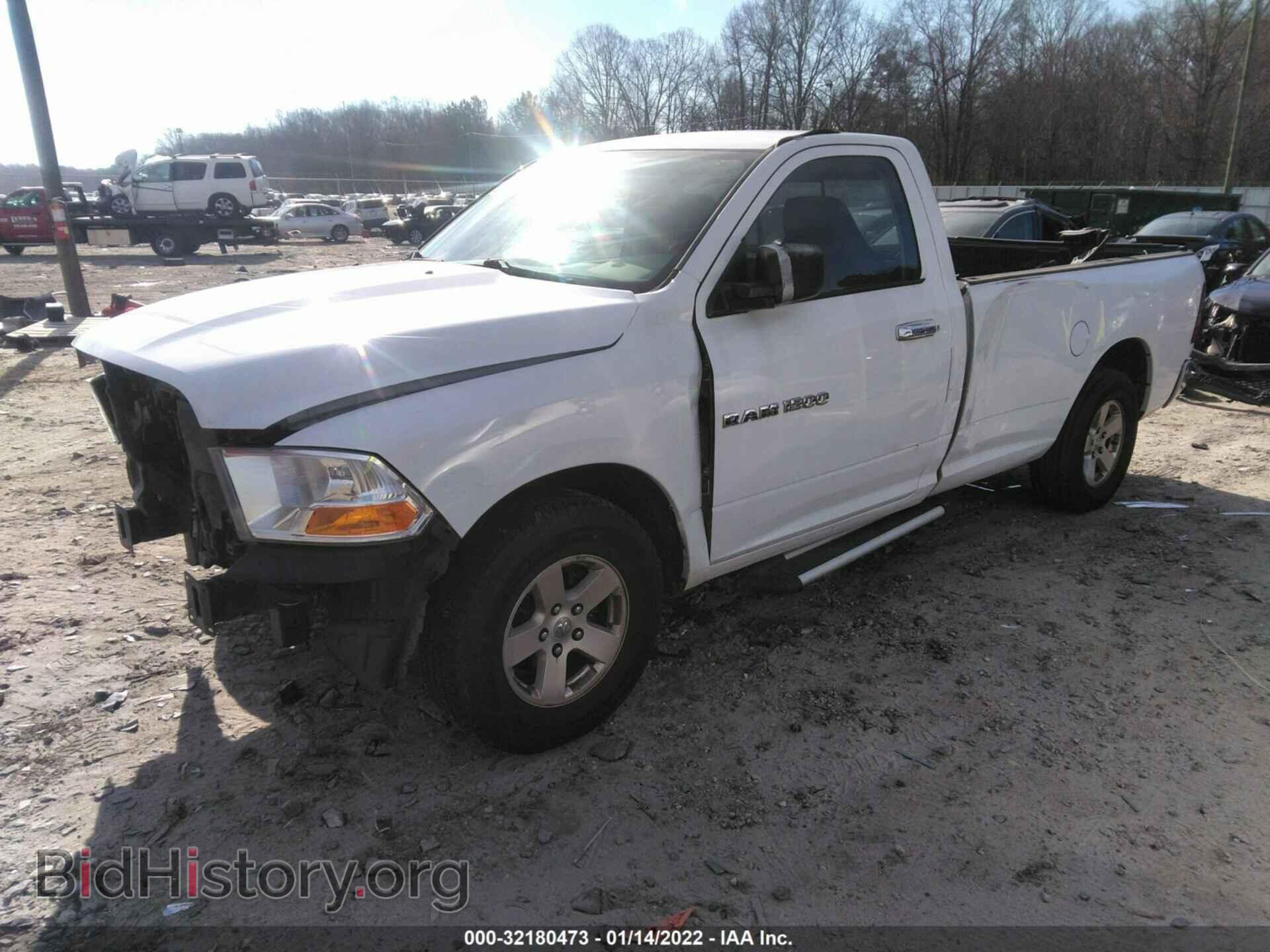 2011 RAM 1500 - VIN: 3D7JB1EP6BG559079 - Фото 2