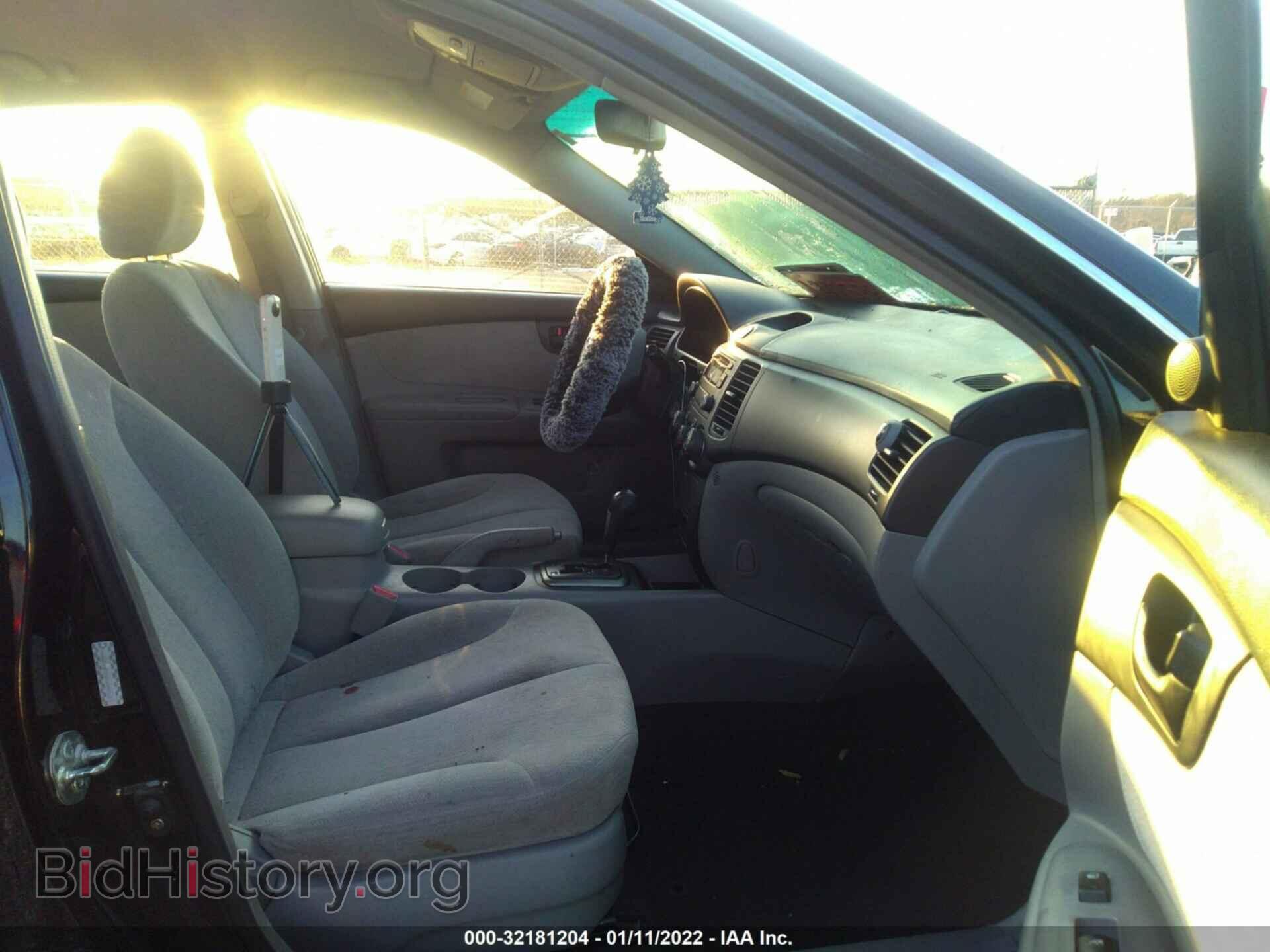 2008 KIA OPTIMA - VIN: KNAGE123785209762 - Photo 5