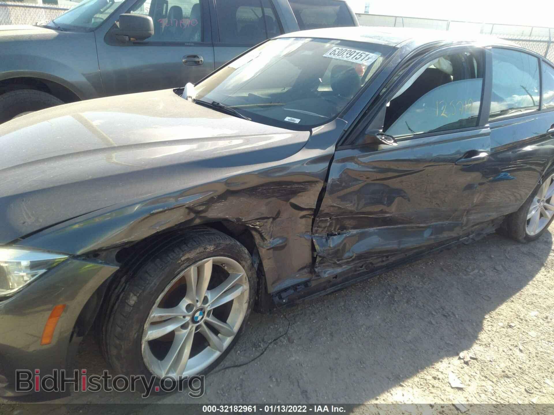 2016 BMW 3 SERIES - VIN: WBA8E1G52GNU10143 - Фото 6