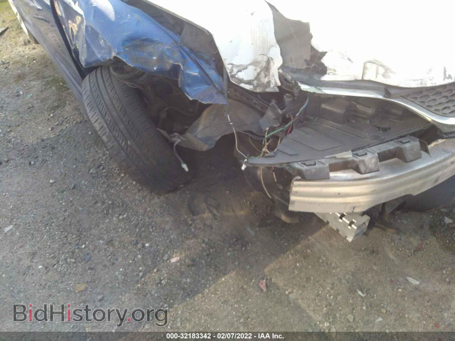 2016 CHRYSLER 200 - VIN: 1C3CCCAB0GN191832 - Фото 6