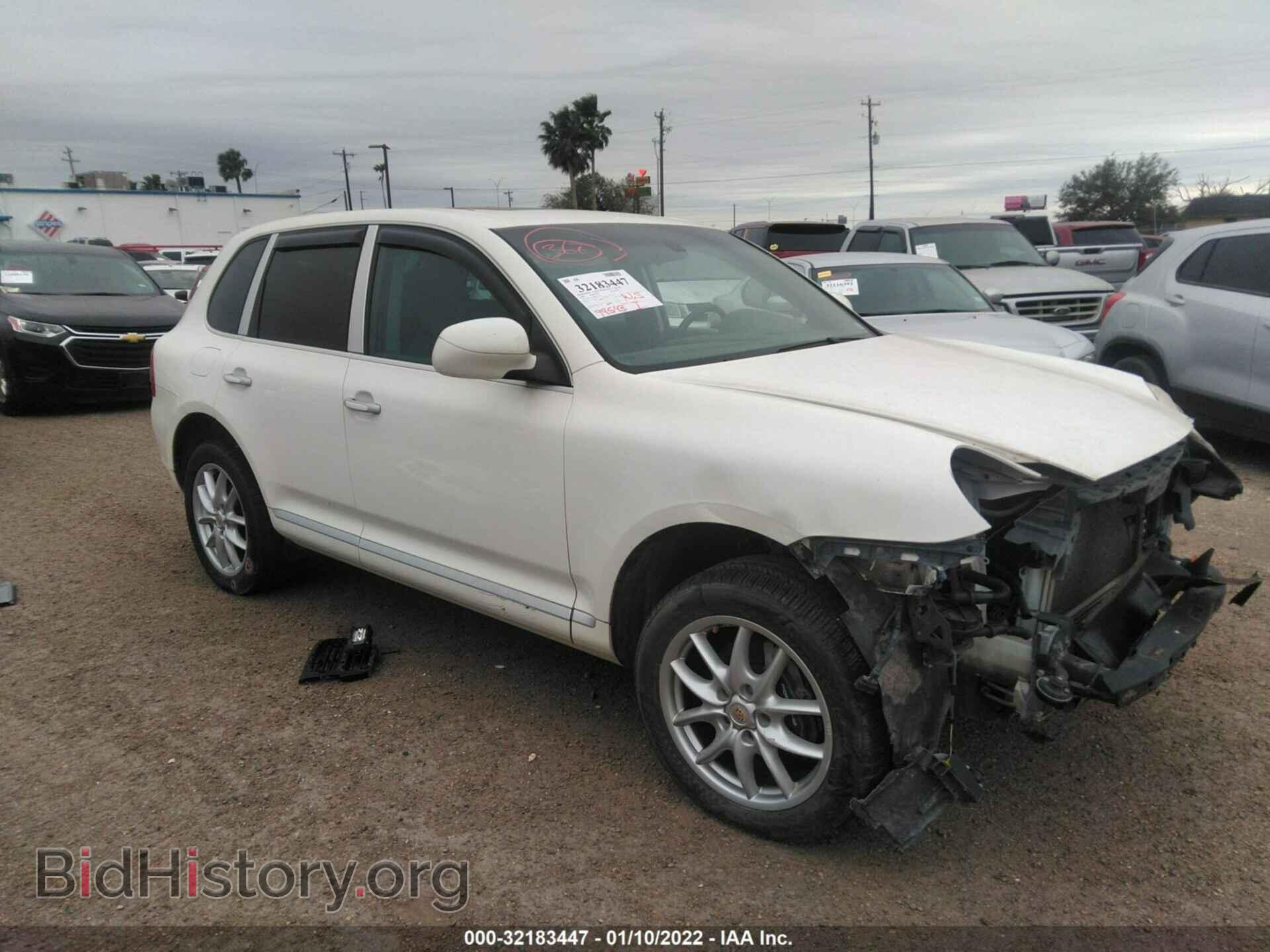 Photo WP1AA29P46LA21212 - PORSCHE CAYENNE 2006