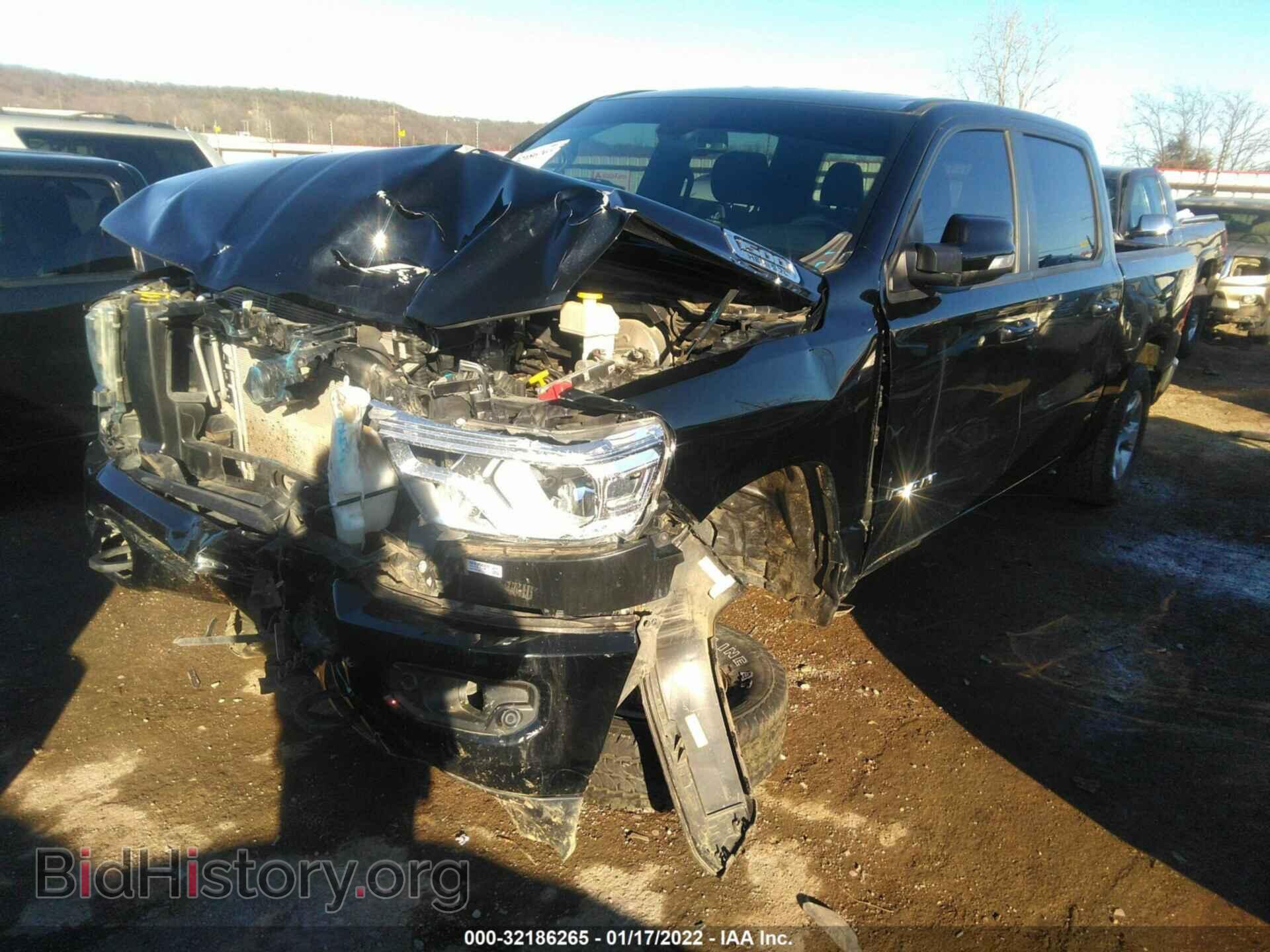 2019 RAM 1500 - VIN: 1C6SRFFT8KN754330 - Фото 2