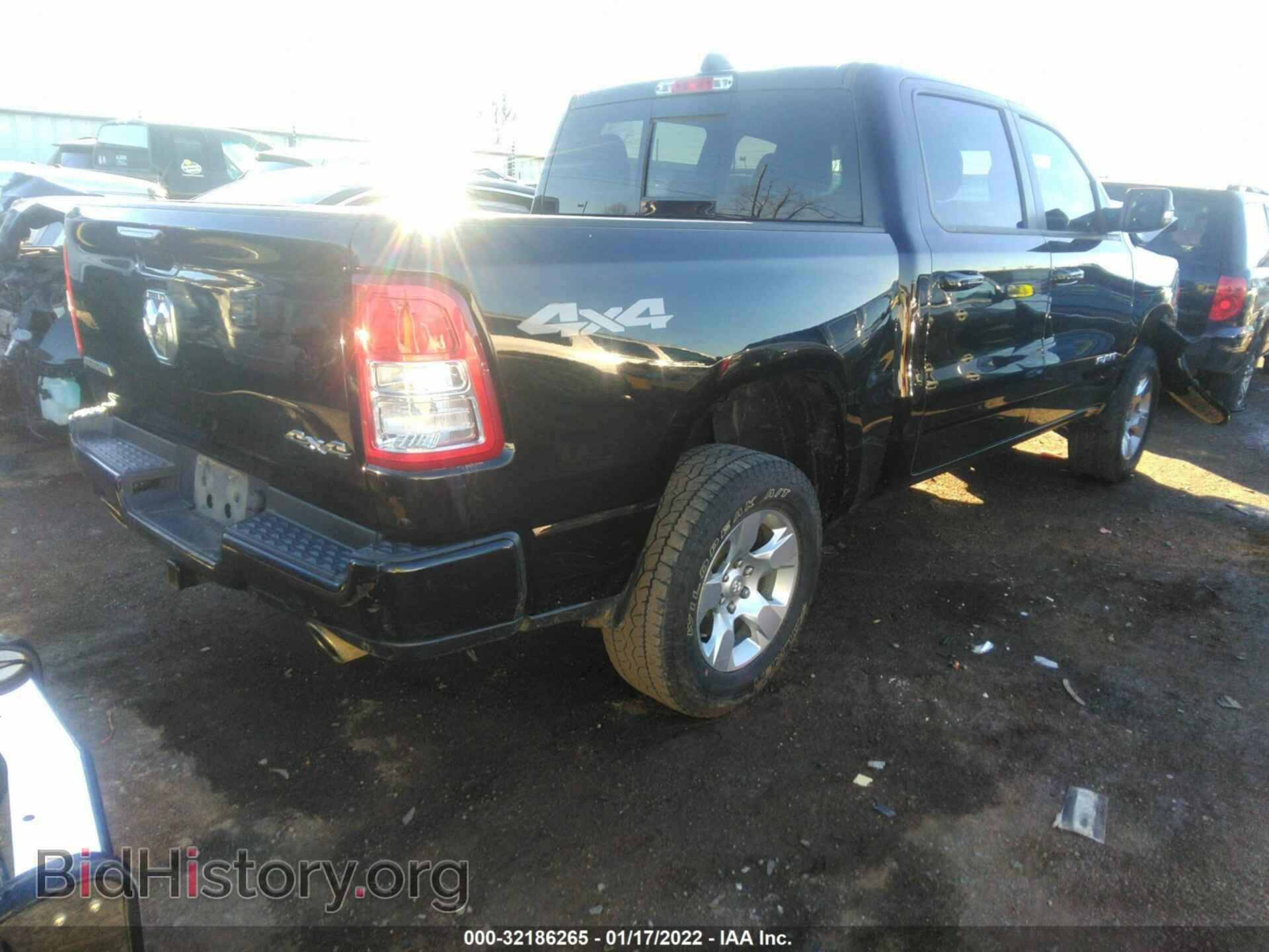 2019 RAM 1500 - VIN: 1C6SRFFT8KN754330 - Фото 4