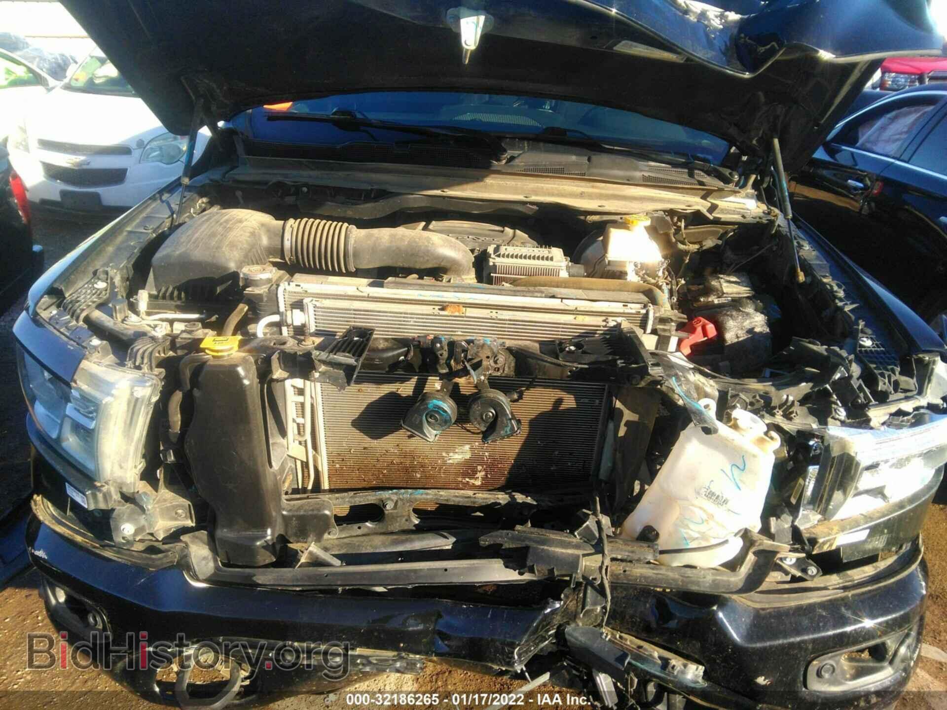 2019 RAM 1500 - VIN: 1C6SRFFT8KN754330 - Фото 10