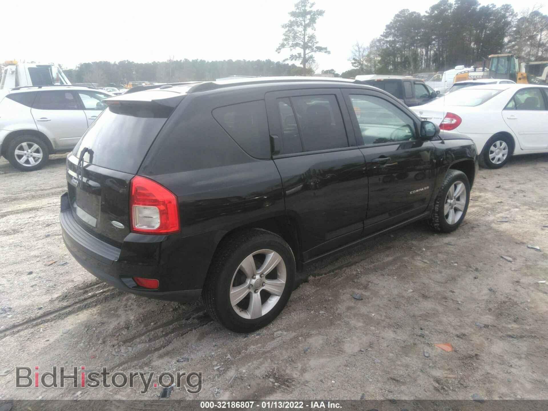 2012 JEEP COMPASS - VIN: 1C4NJDEB5CD573462 - Фото 4