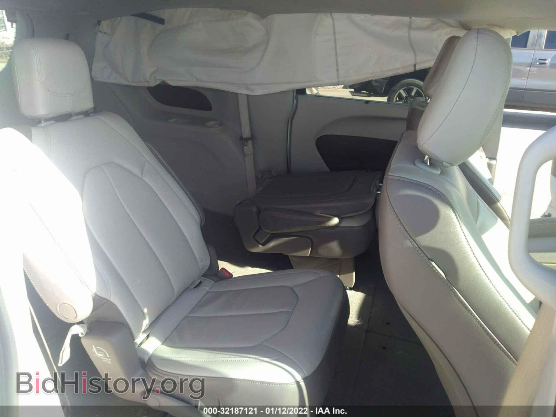 2017 CHRYSLER PACIFICA - VIN: 2C4RC1BG9HR759049 - Фото 8