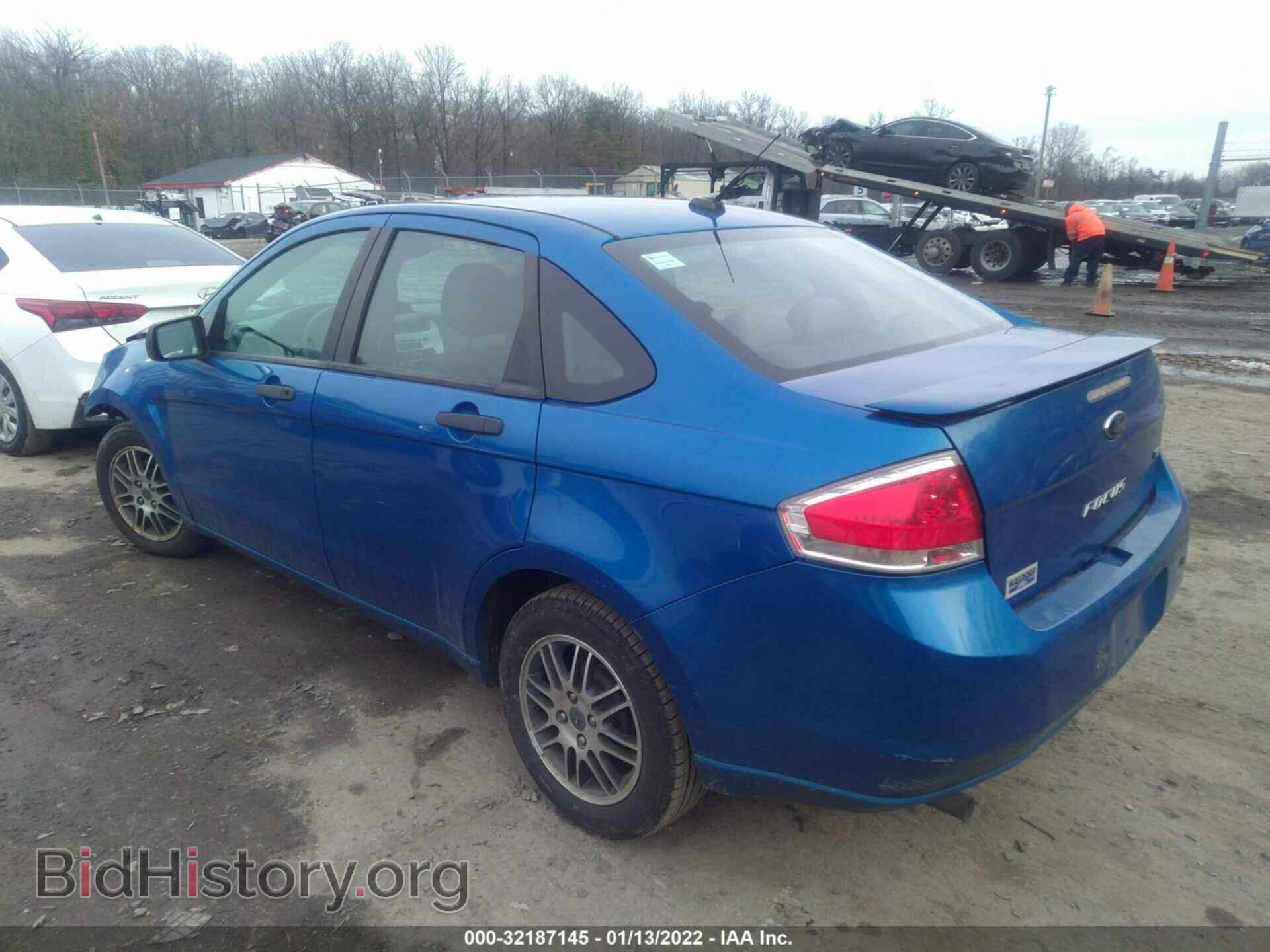 2011 FORD FOCUS - VIN: 1FAHP3FN8BW115647 - Фото 3