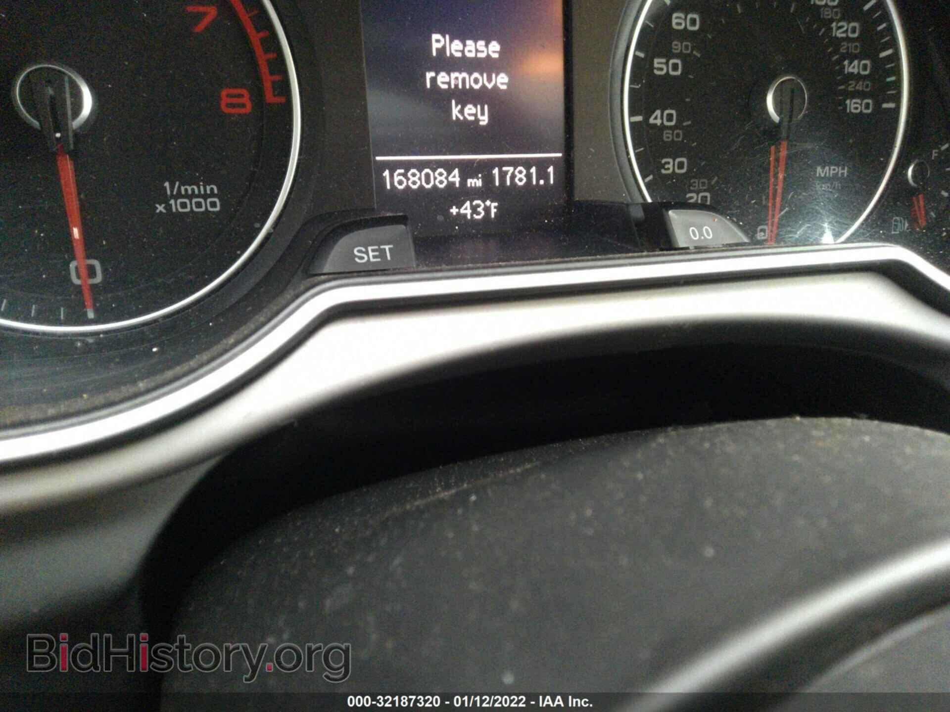 2013 AUDI A4 - VIN: WAUDFAFL8DN030313 - Фото 7