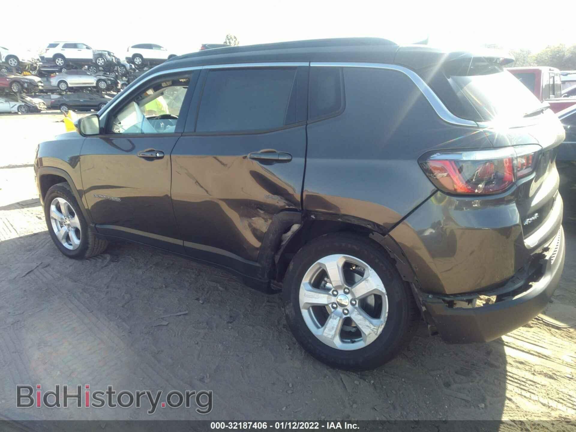 2020 JEEP COMPASS - VIN: 3C4NJDBBXLT228877 - Фото 3