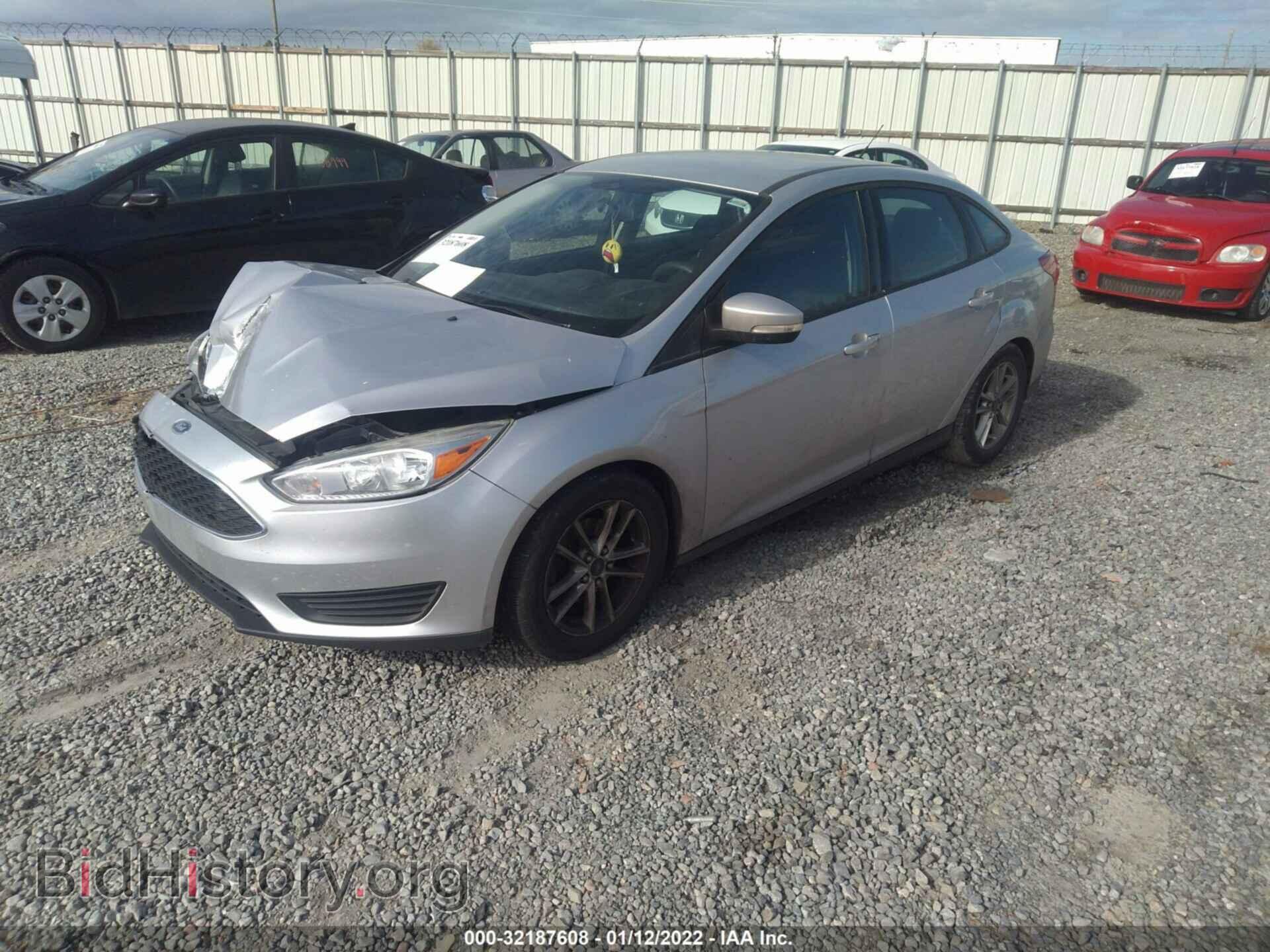 2016 FORD FOCUS - VIN: 1FADP3F2XGL235124 - Фото 2