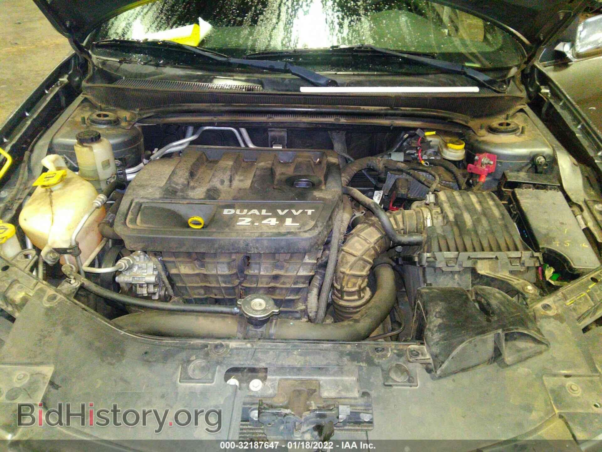 2011 CHRYSLER 200 - VIN: 1C3BC1FB8BN579781 - Фото 10