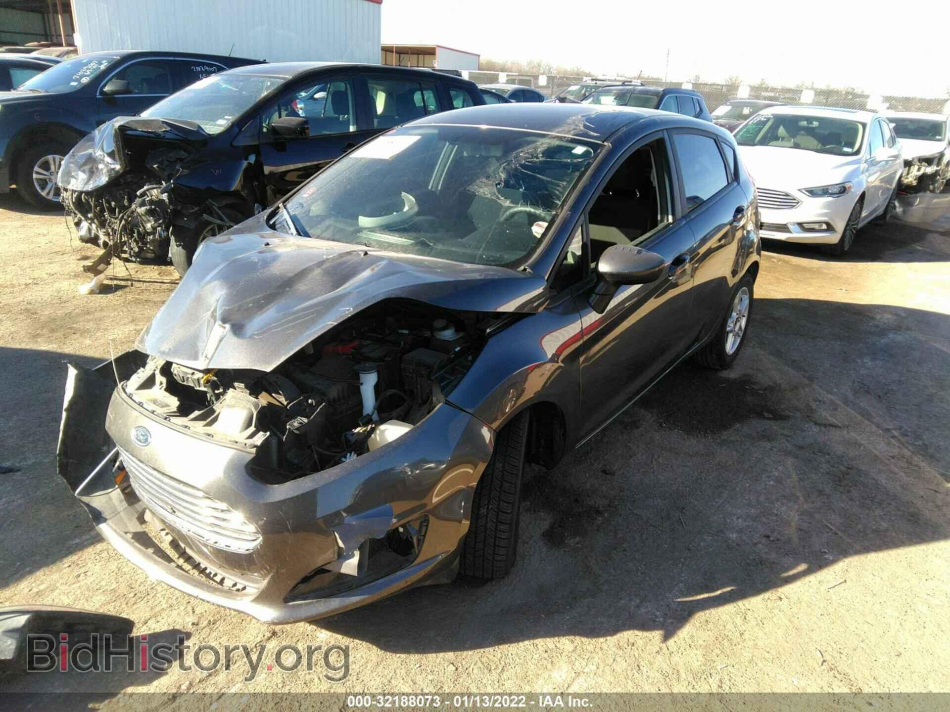 2017 FORD FIESTA - VIN: 3FADP4EJ2HM122699 - Фото 2